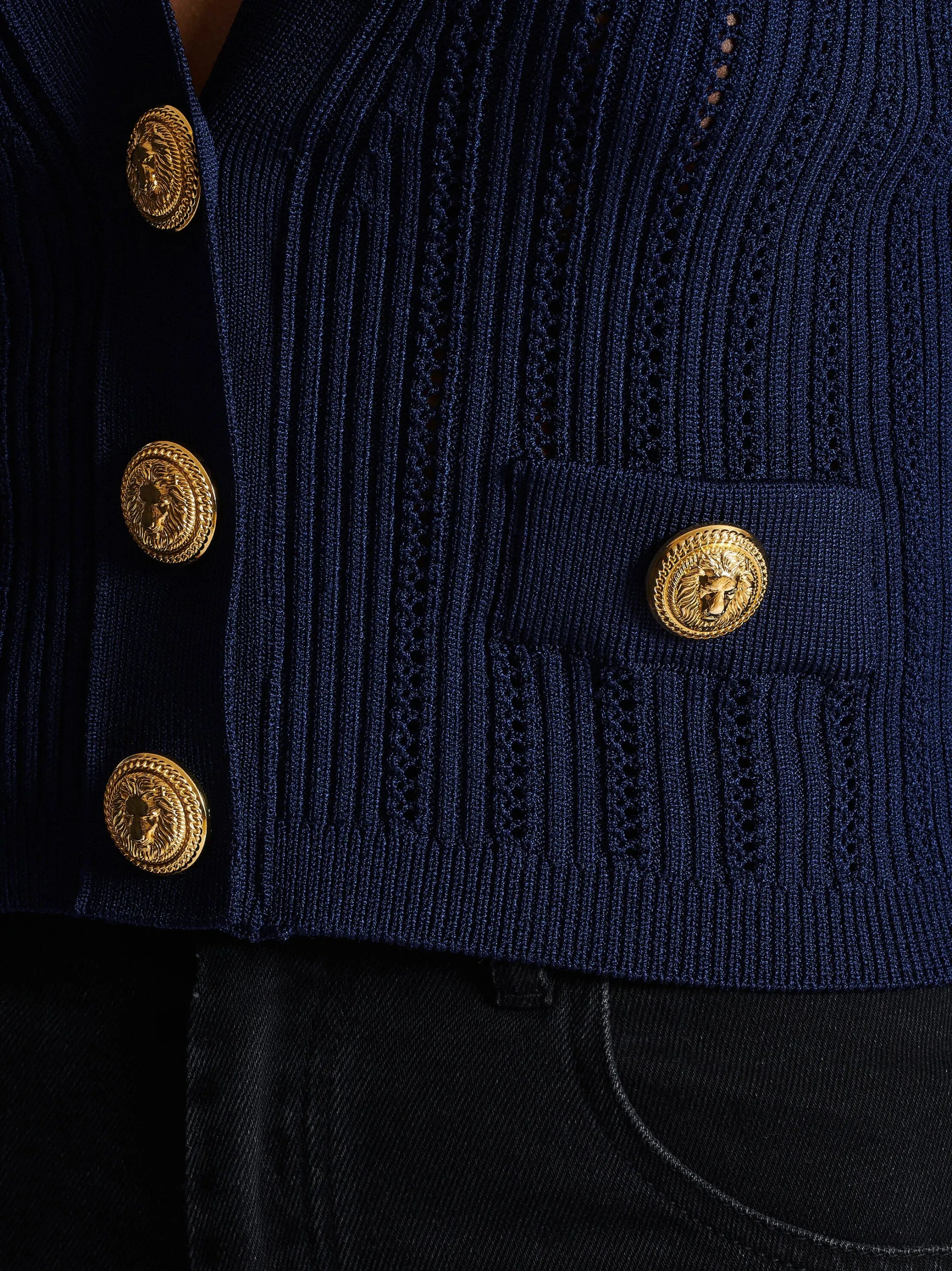 V-neck cropped cardigan