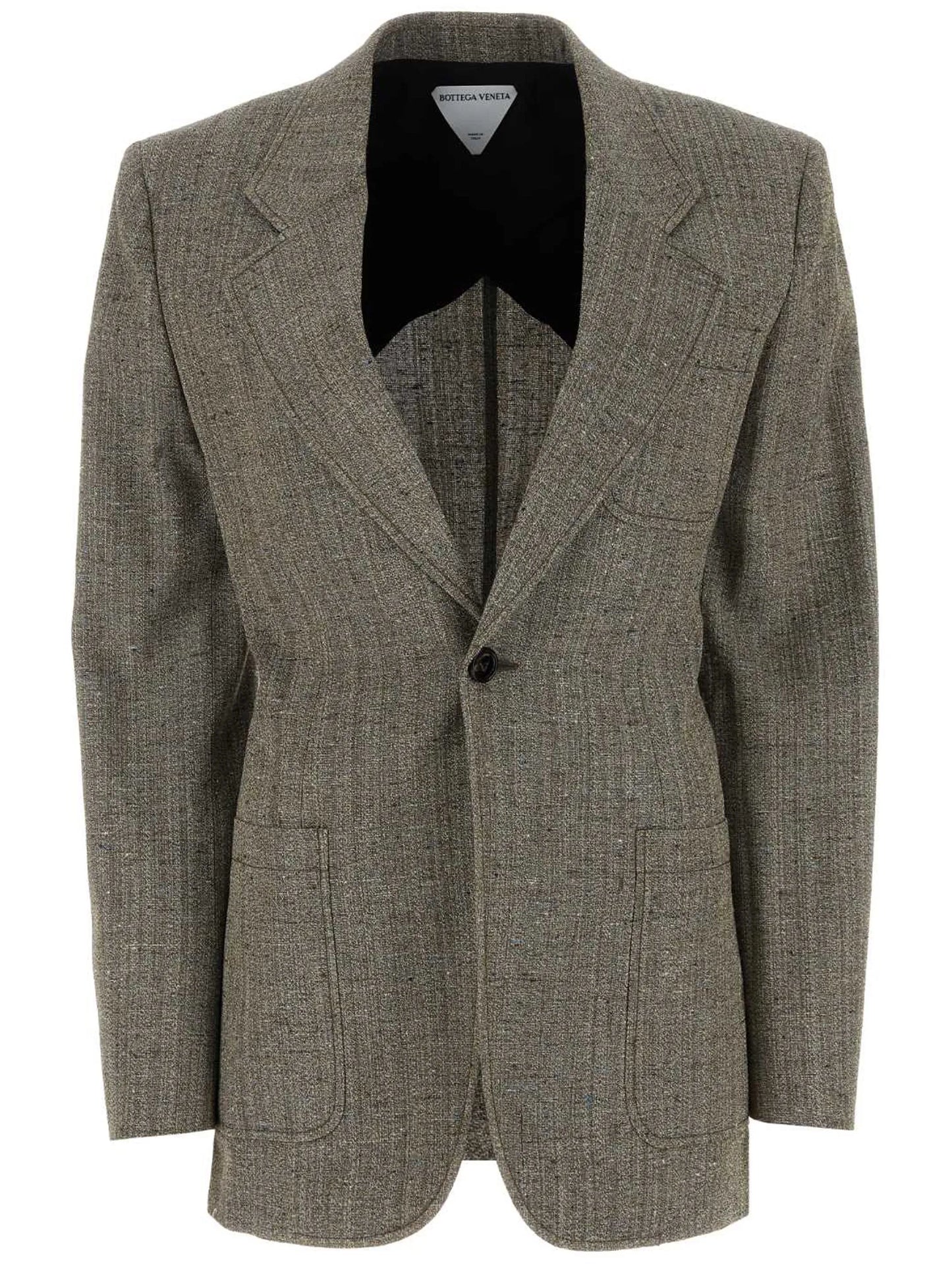 single-breasted blazer