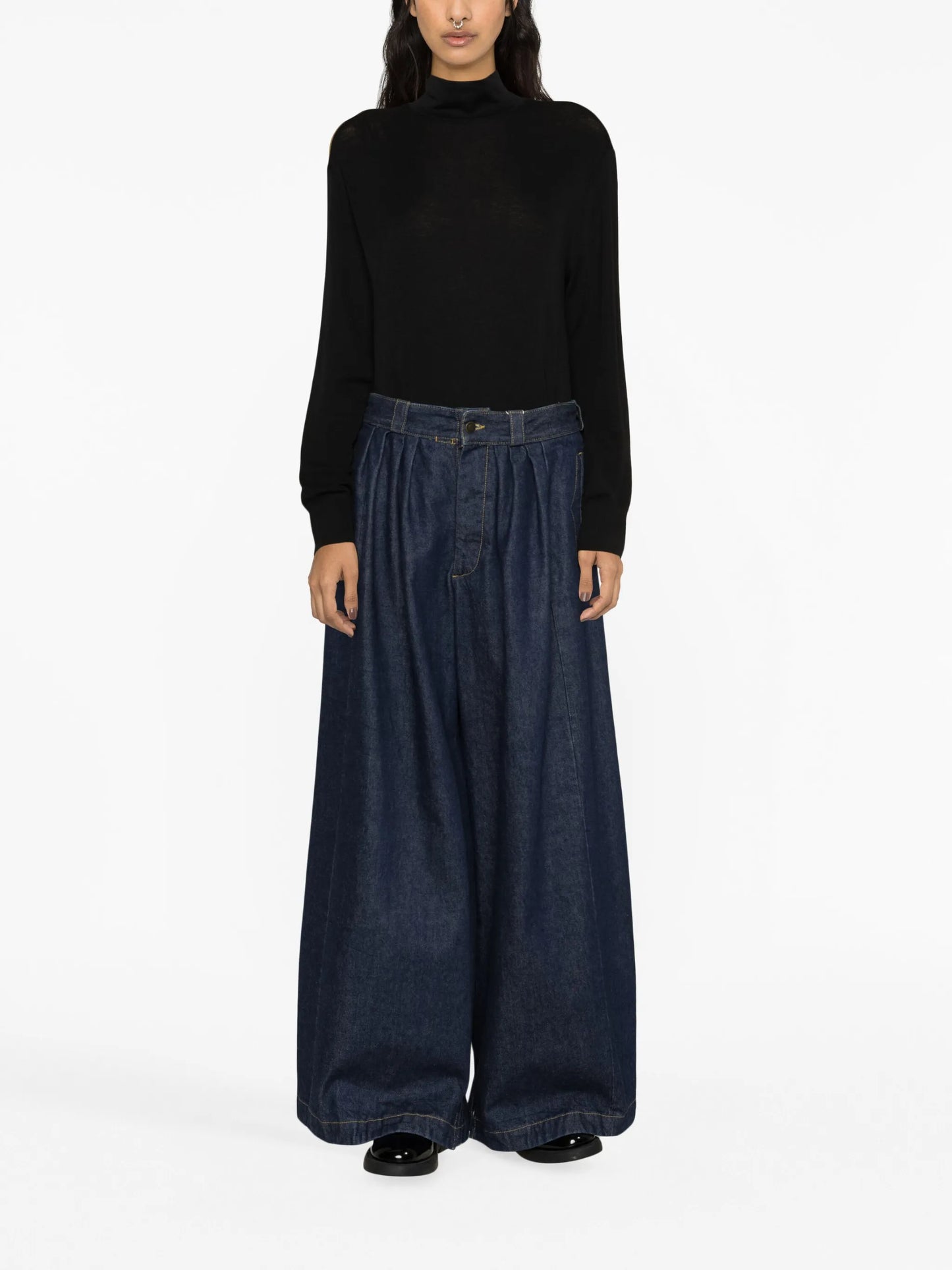 mock-neck wool jumper
