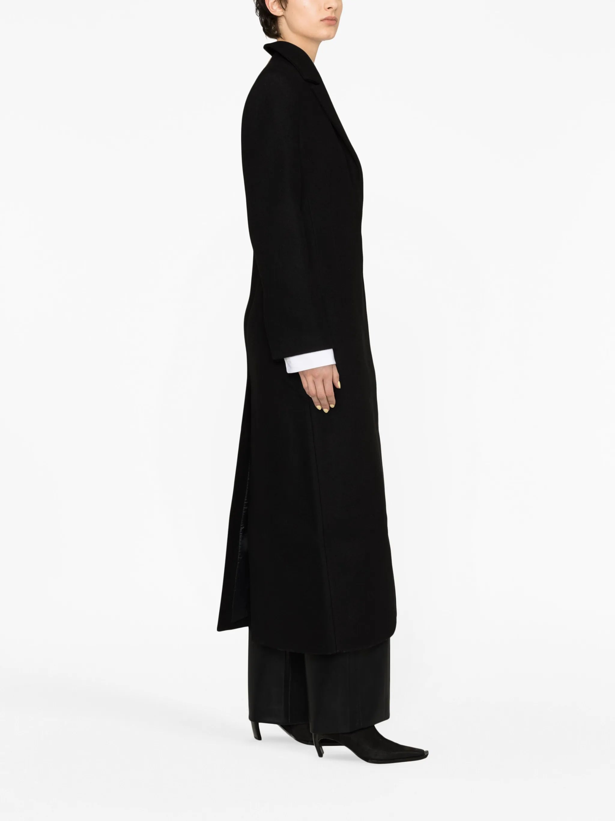 single-breasted long coat