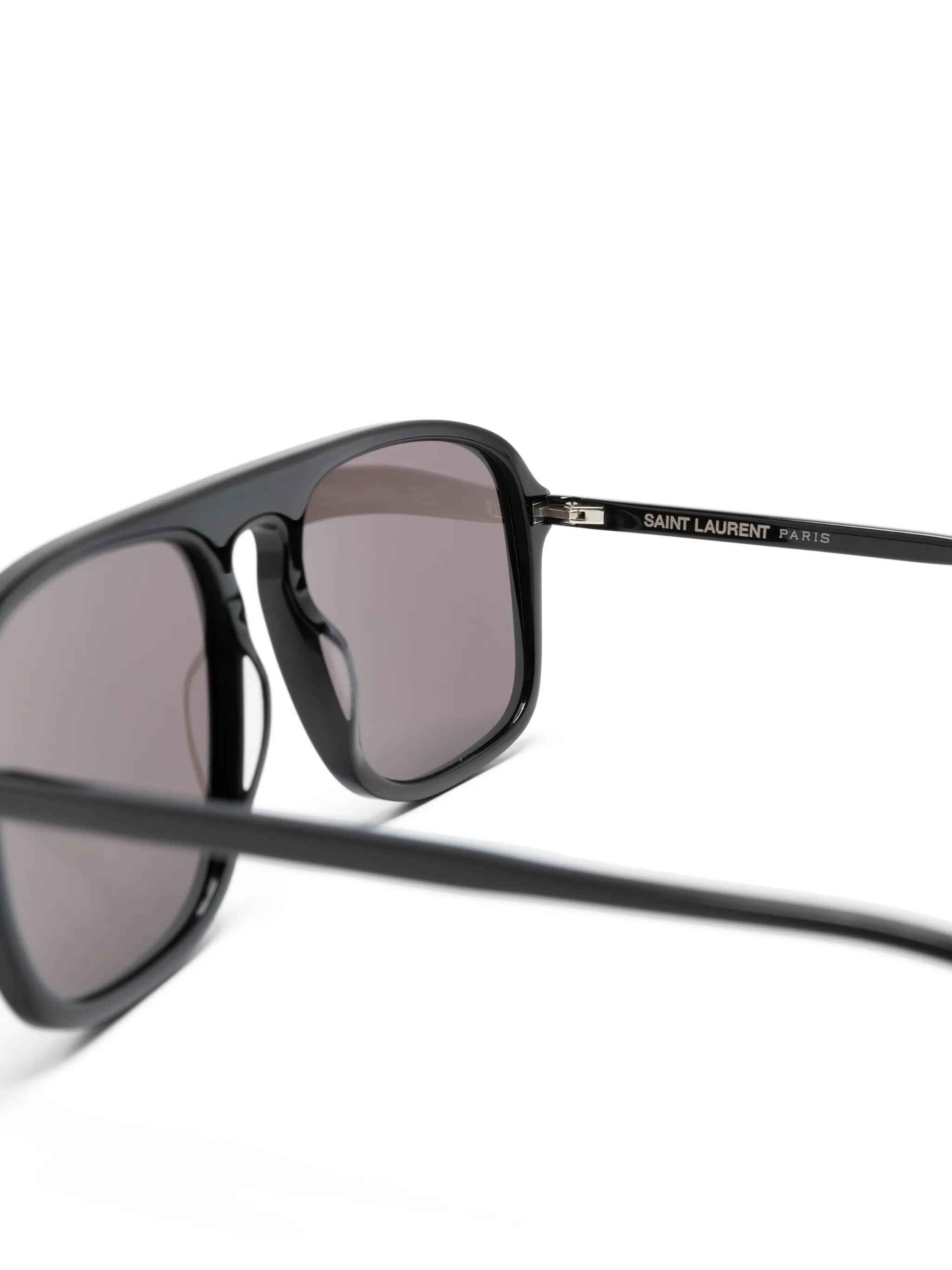 pilot-frame sunglasses