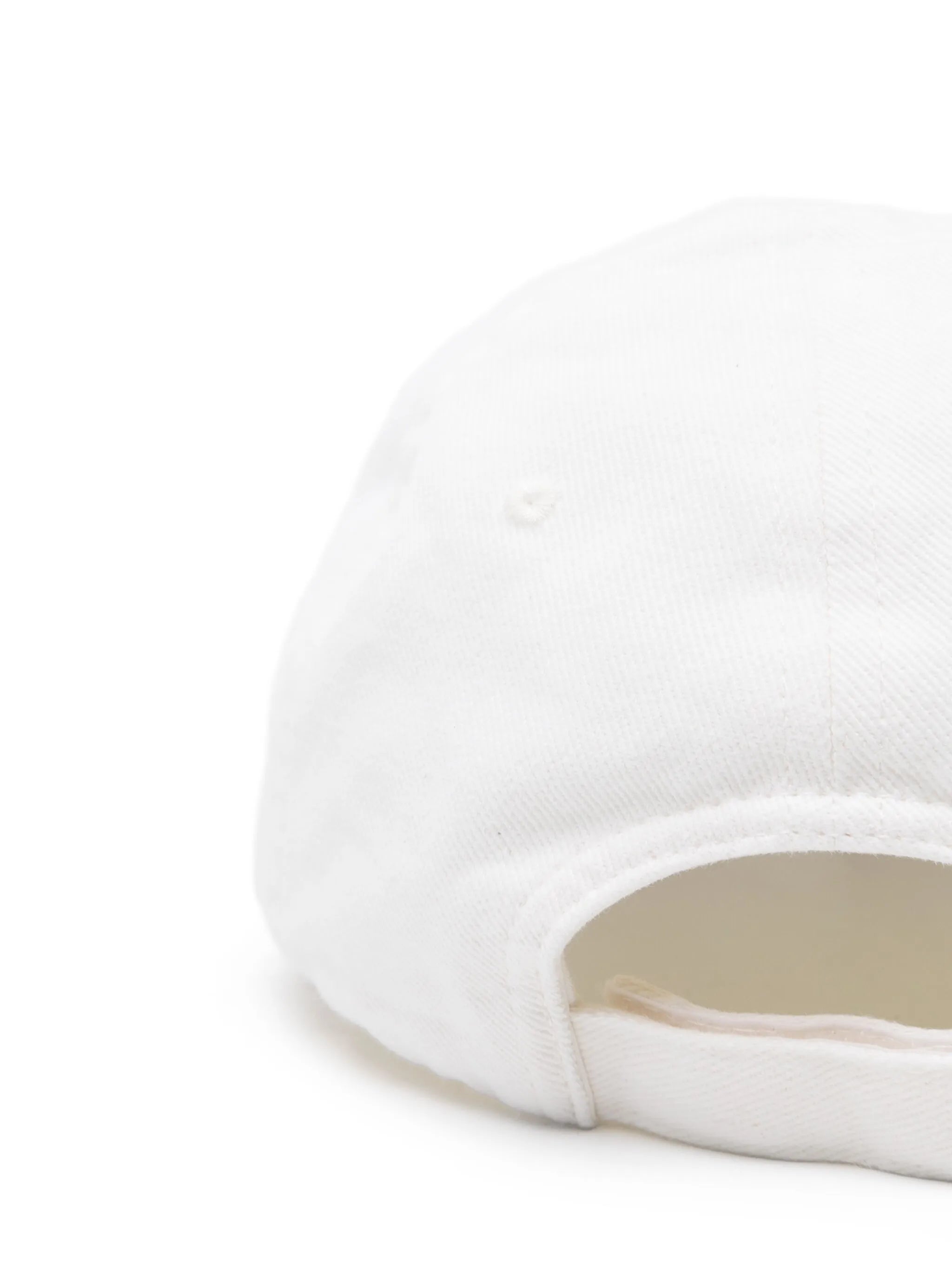 Bal.com front-piercing cap