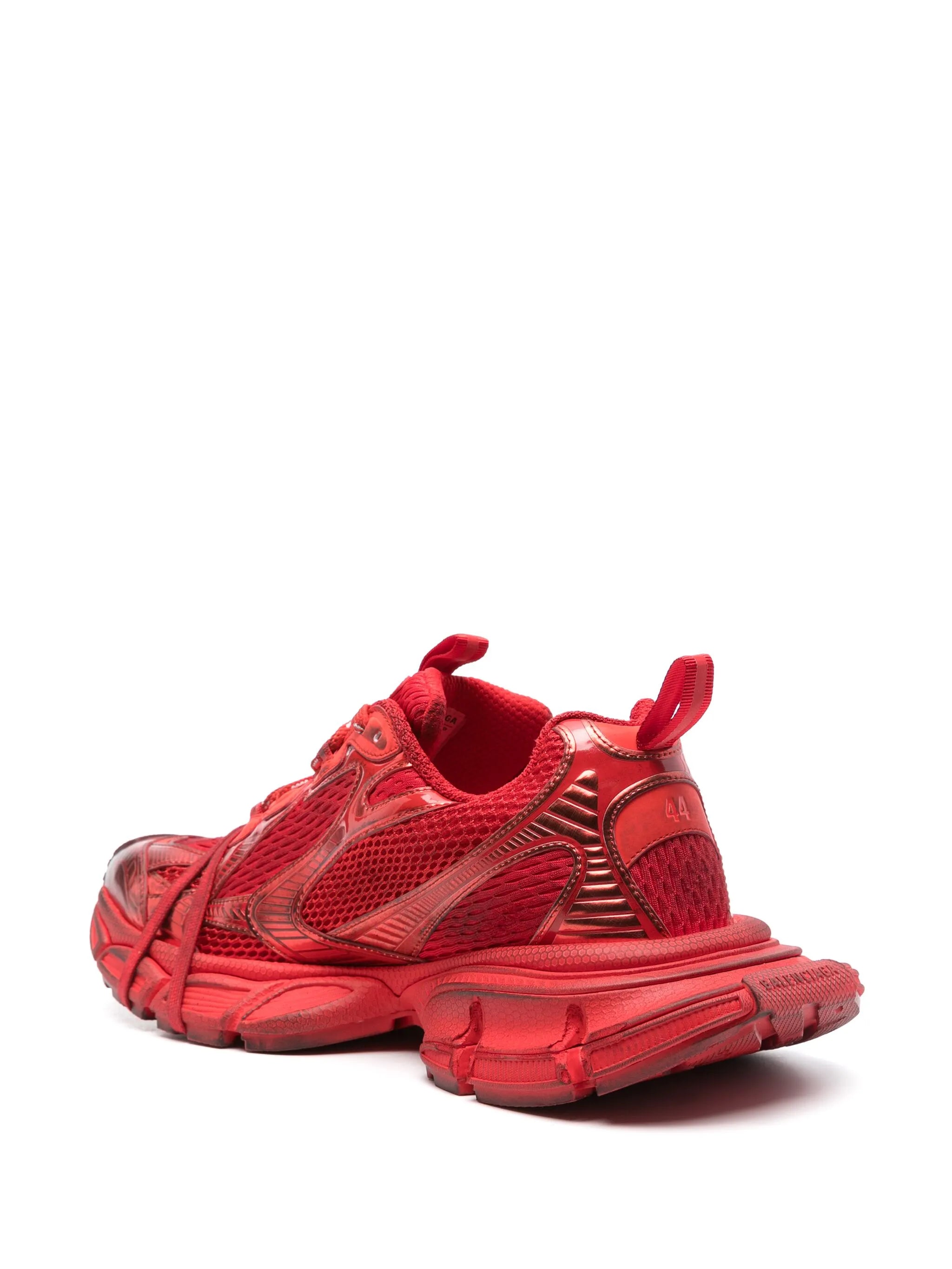 3XL sneakers