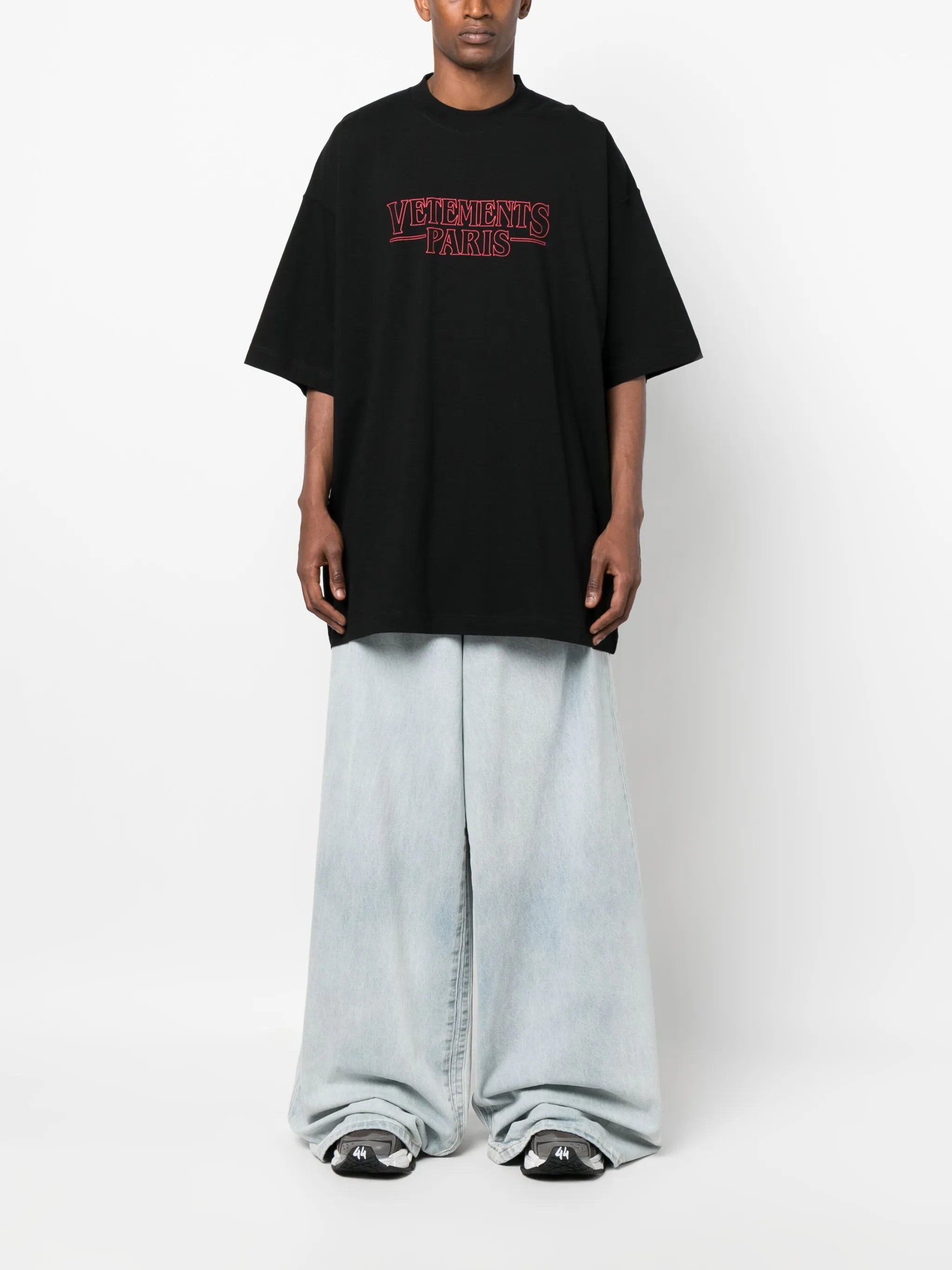 Paris logo-print short-sleeve T-shirt