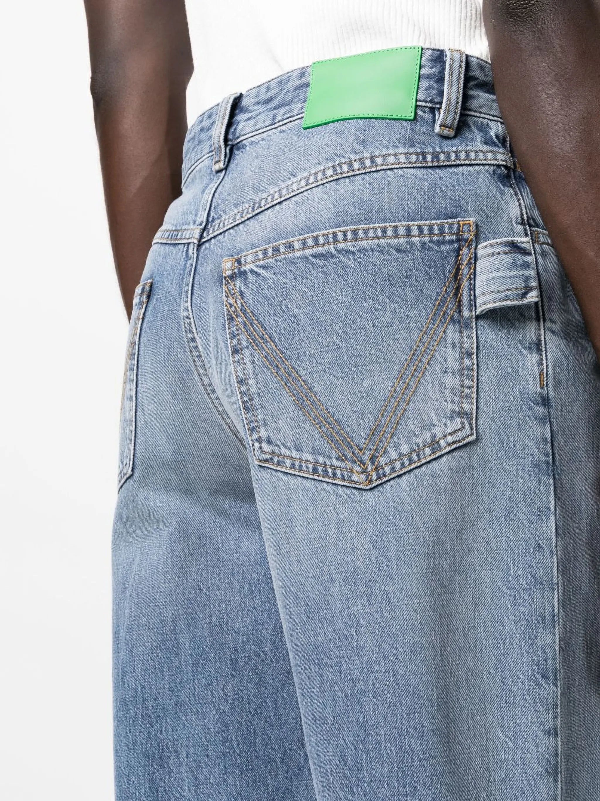 mid-rise straight-leg jeans
