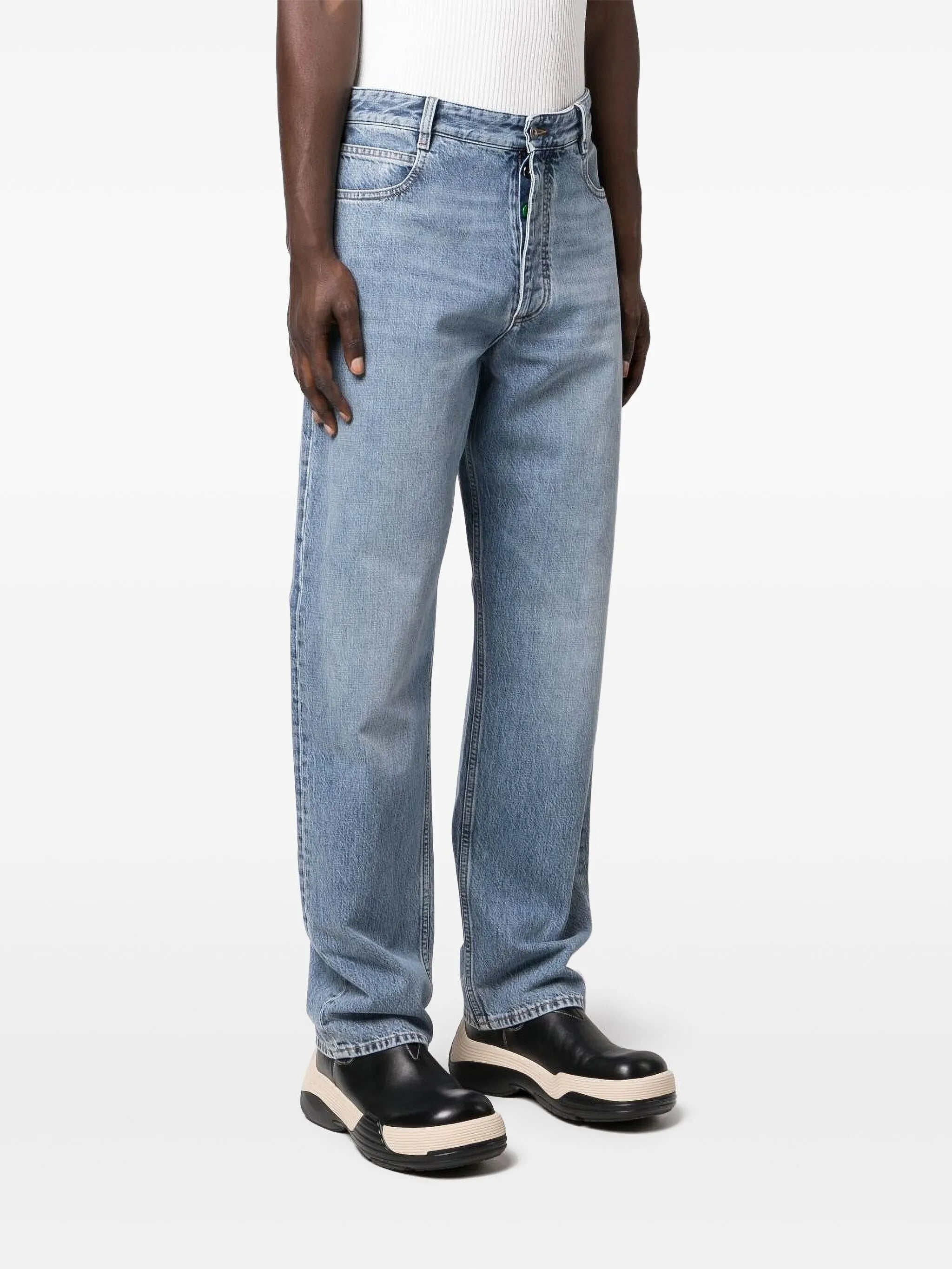 mid-rise straight-leg jeans