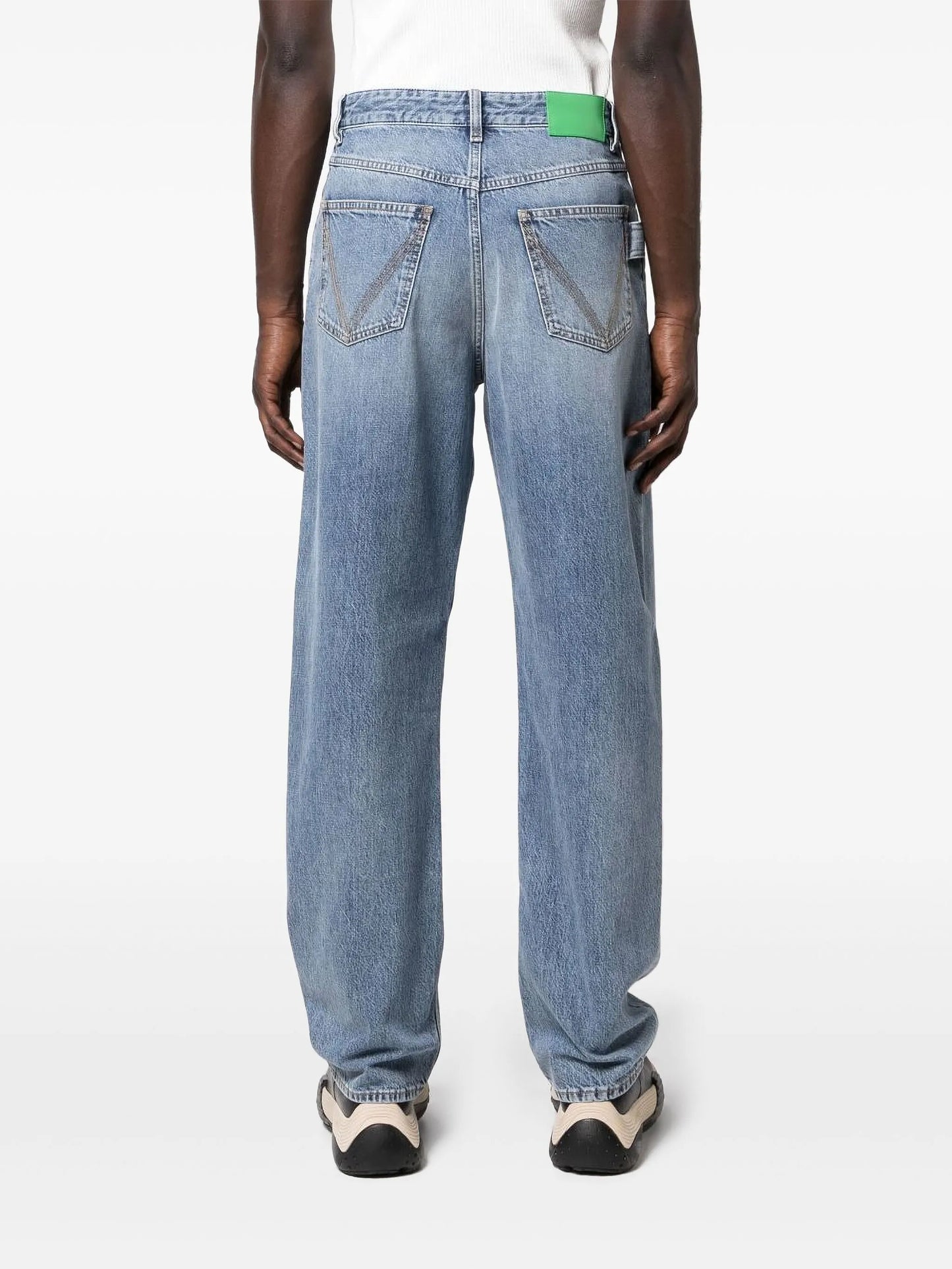 mid-rise straight-leg jeans