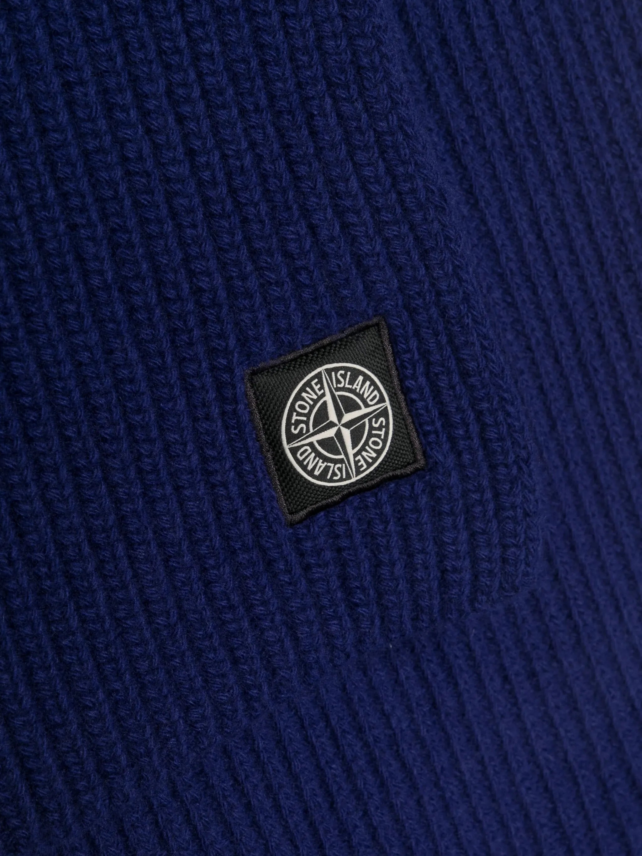 Compass-patch virgin wool scarf