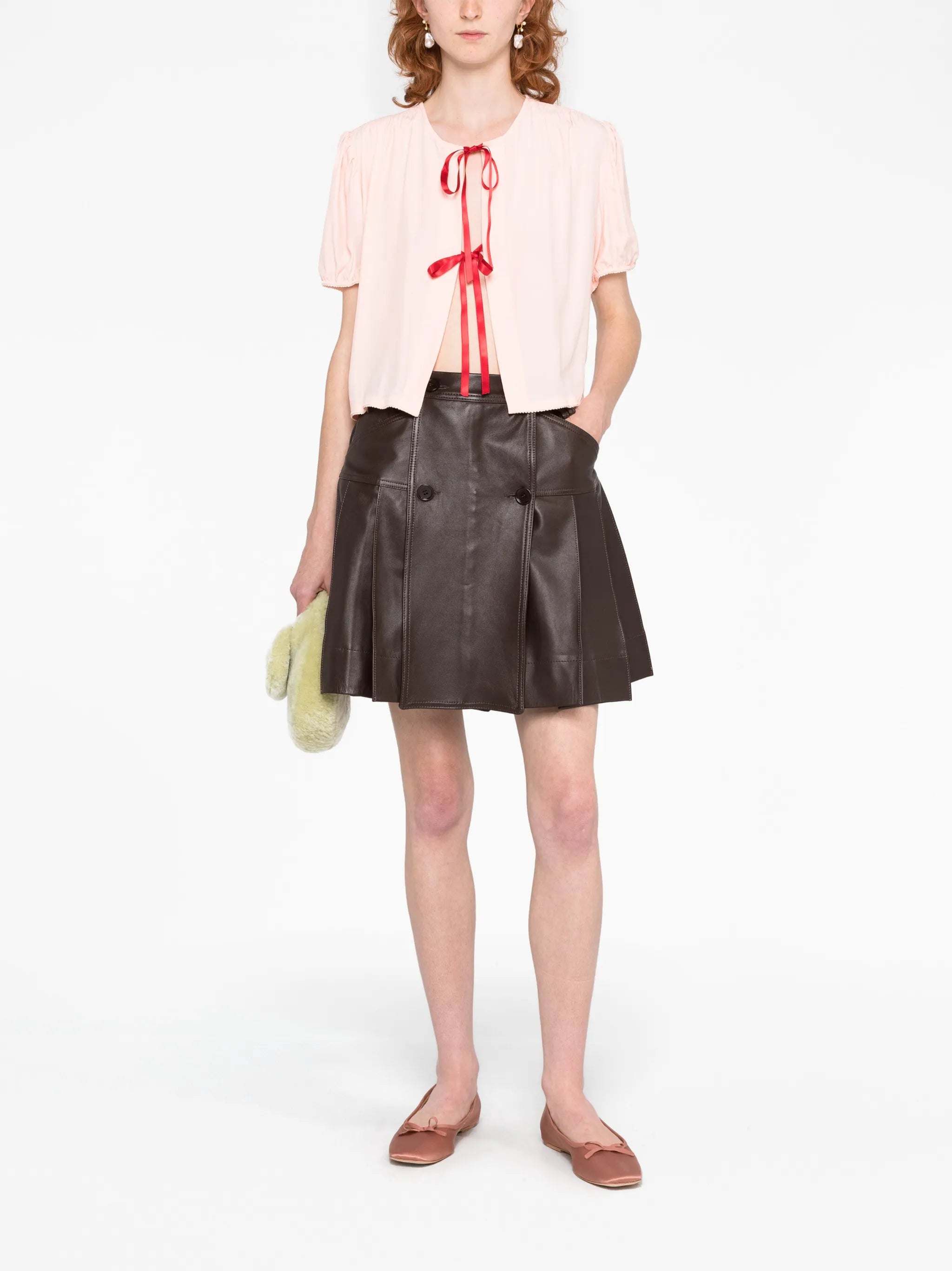 tie-fastening cropped blouse