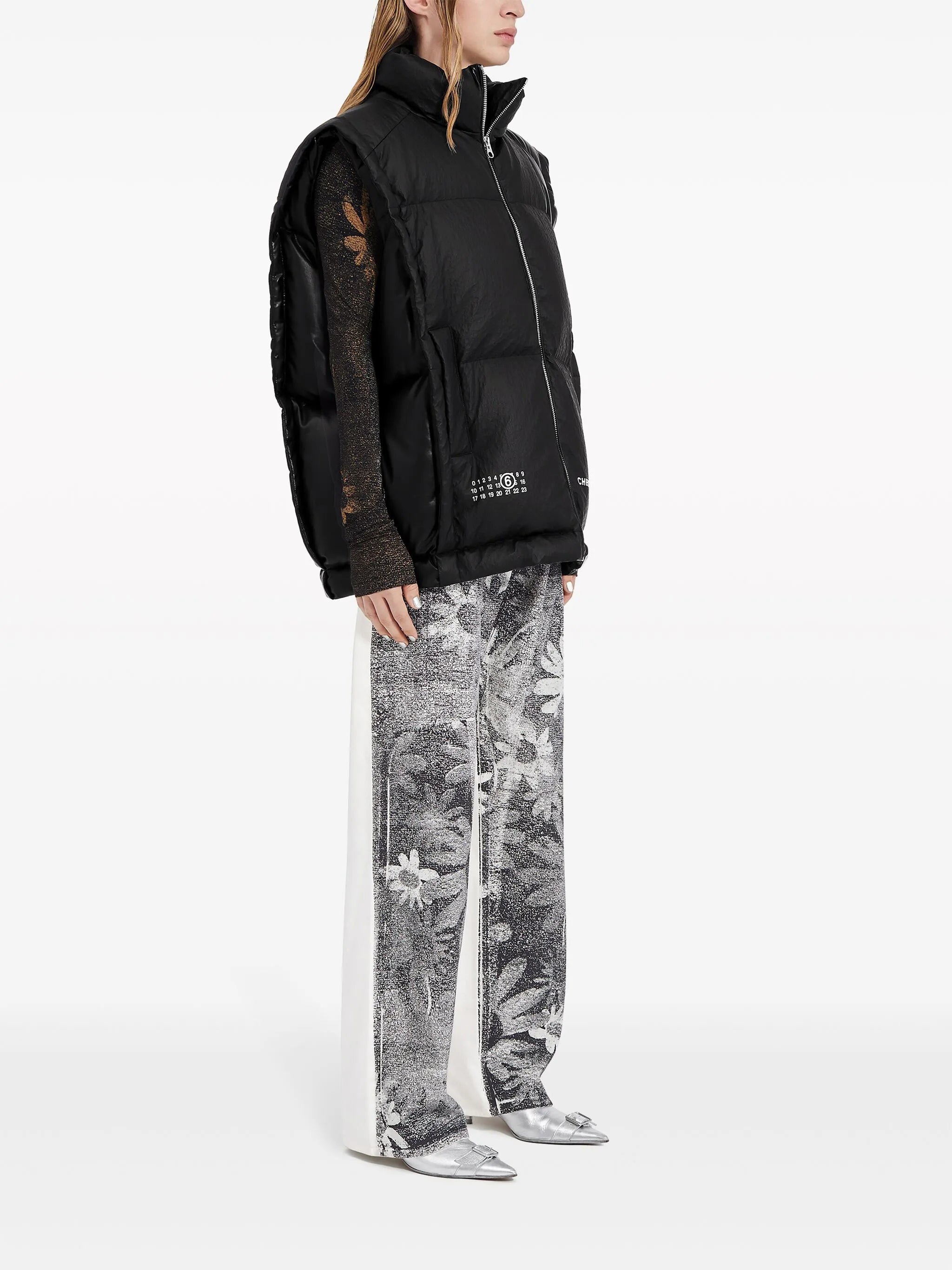 x Chen Peng numbers-logo padded gilet