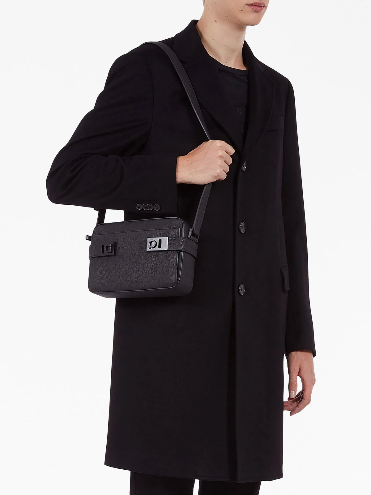 east-west crossbody bag with Hug buckle