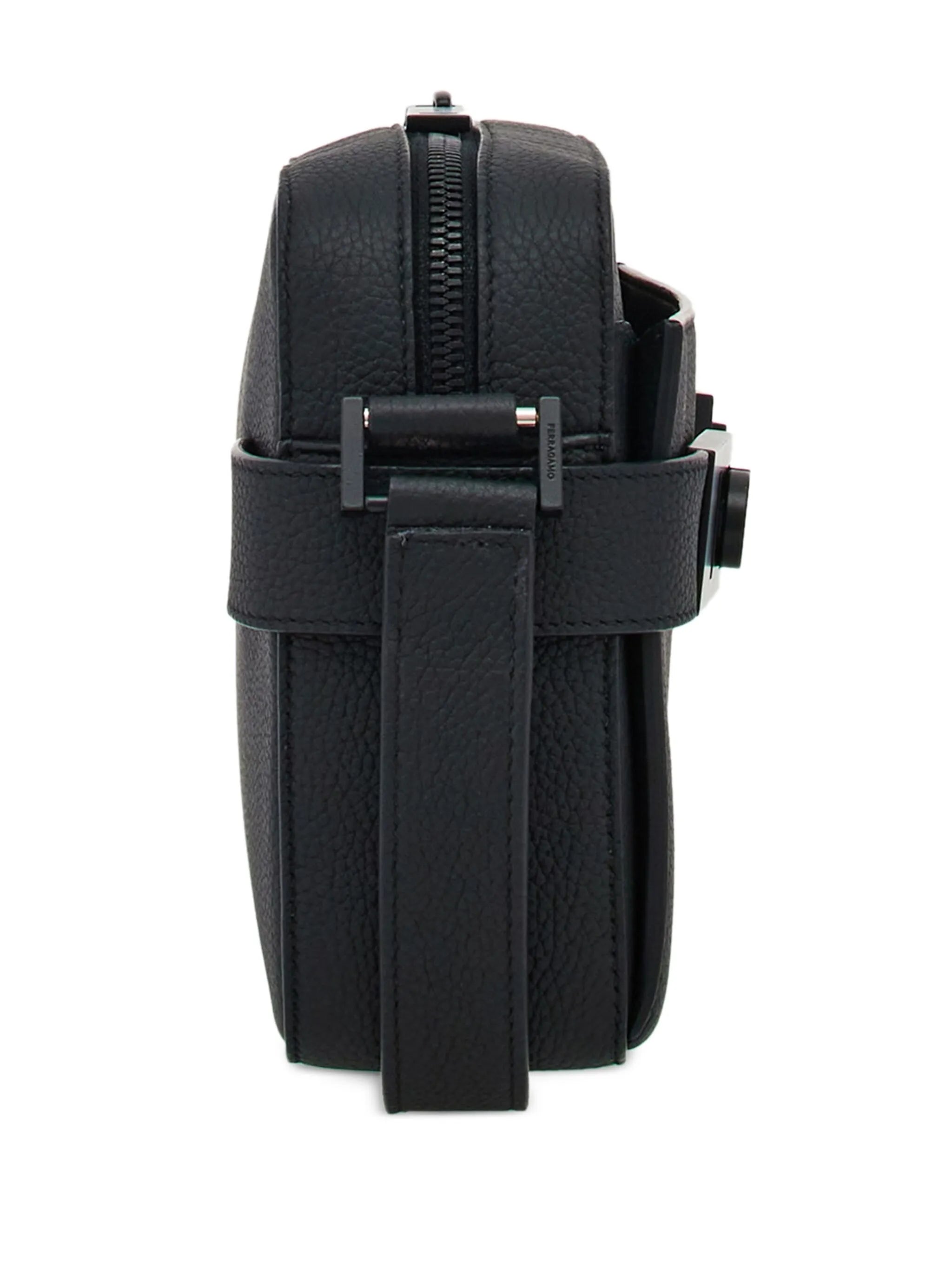 east-west crossbody bag with Hug buckle