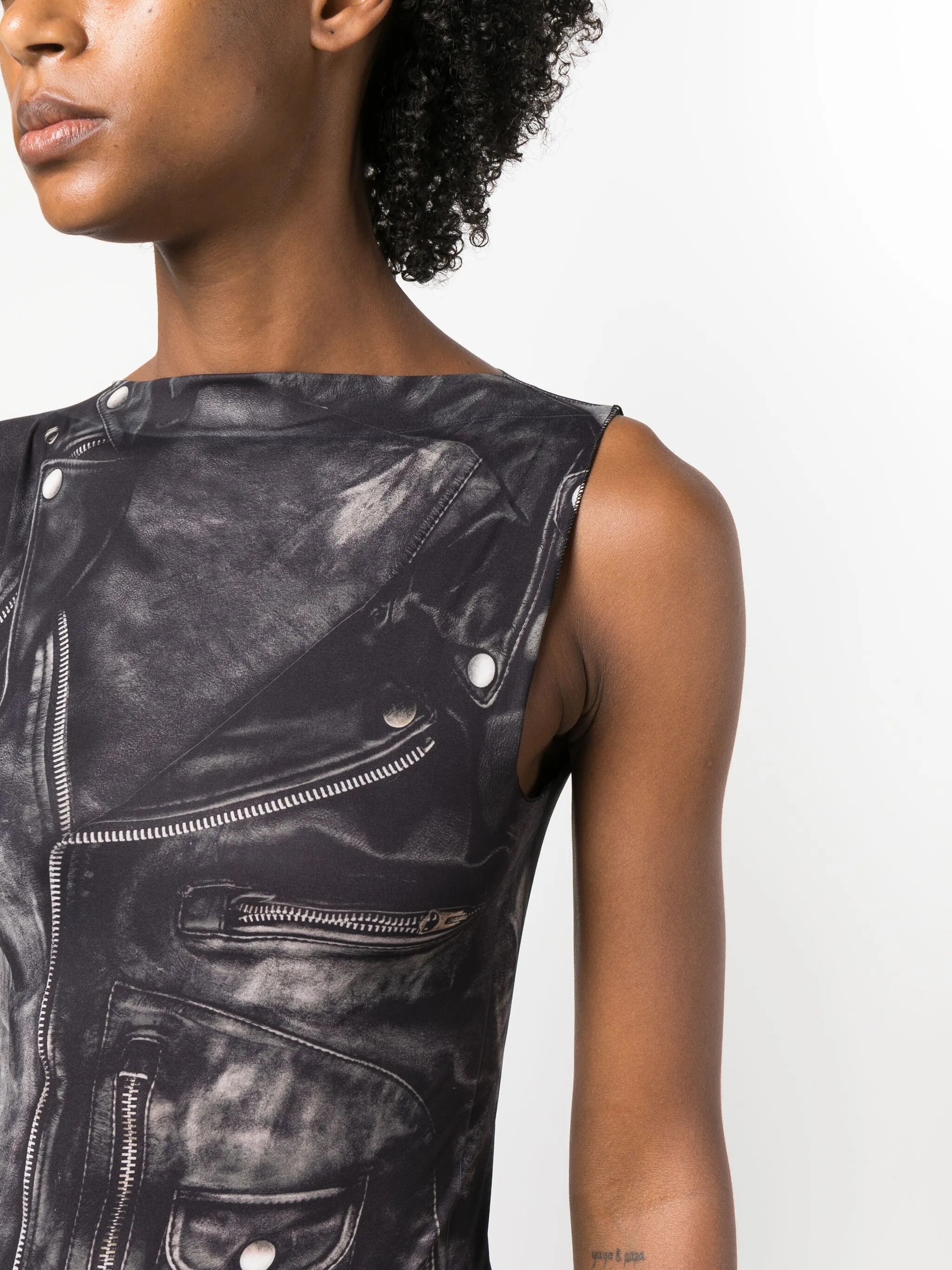 graphic-print sleeveless midi dress