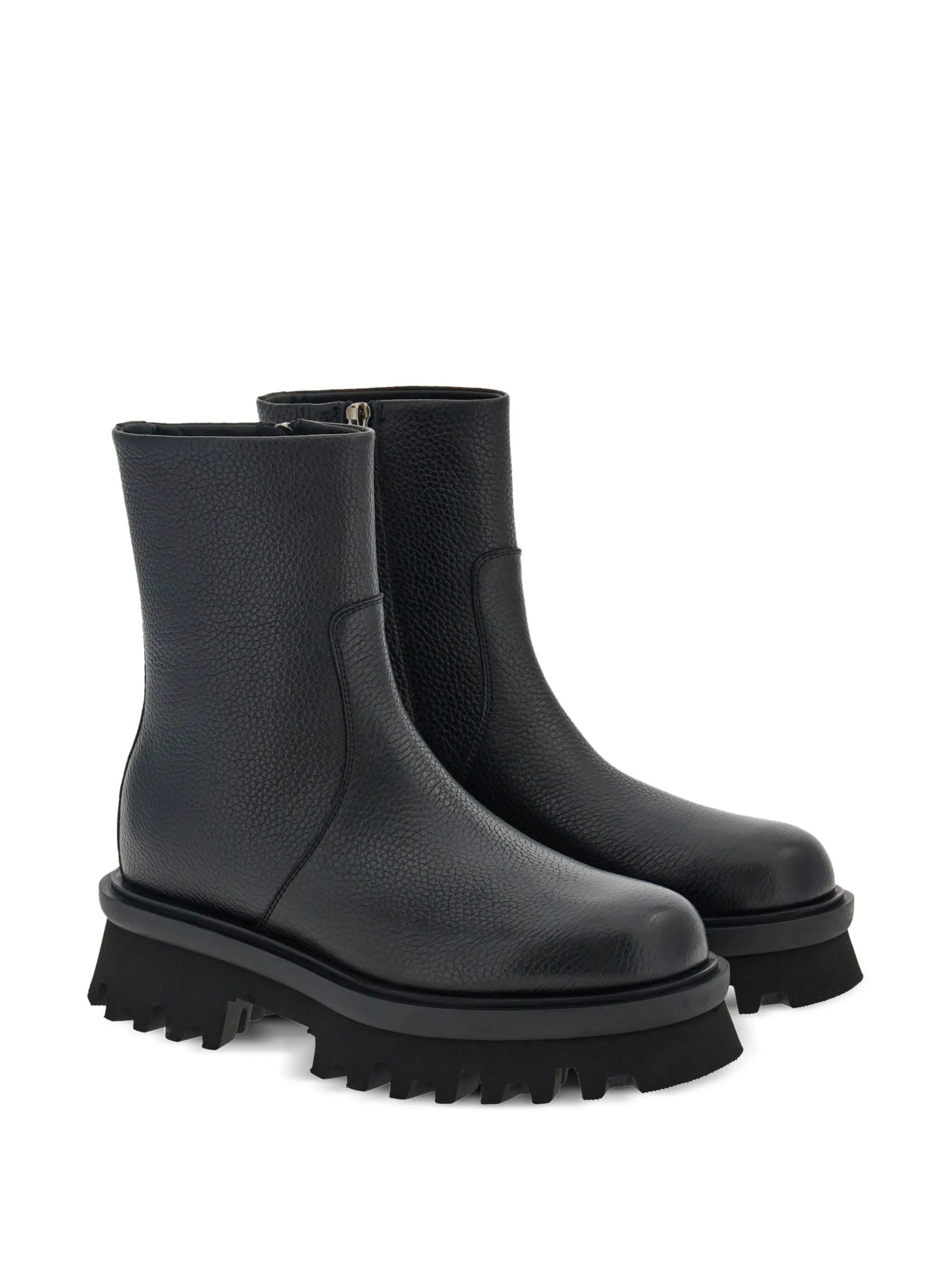 round-toe leather ankle boots