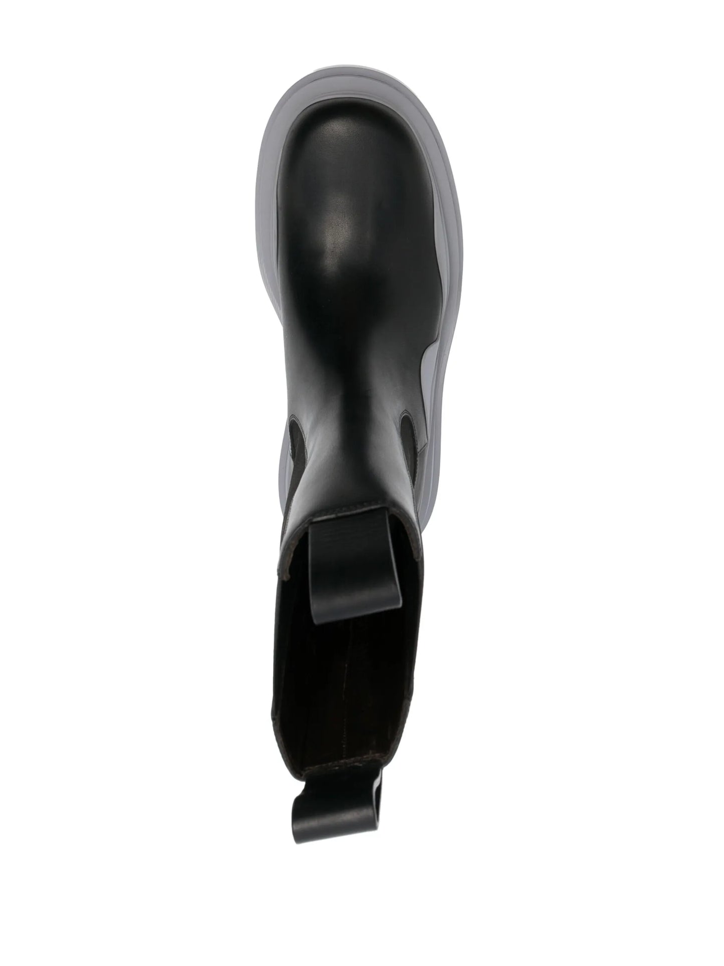 Tire Chelsea boots