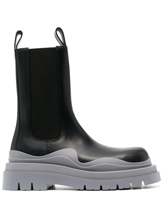 Tire Chelsea boots