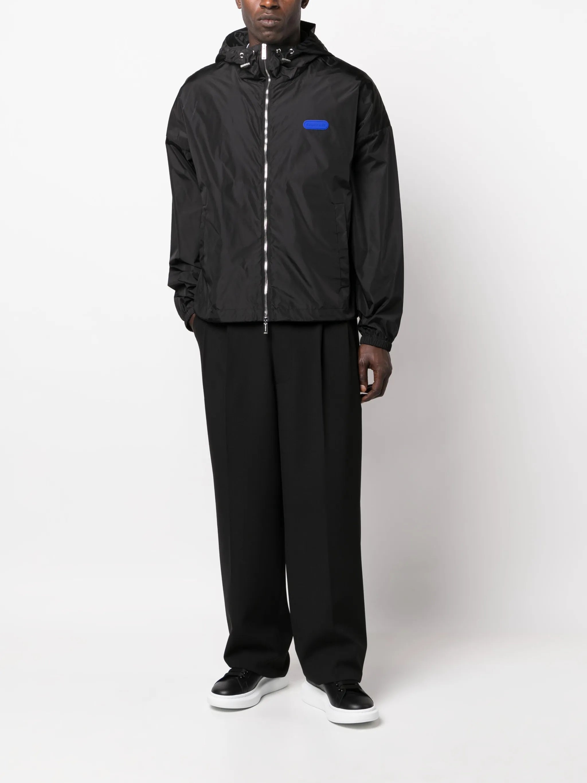 logo-patch hooded windbreaker jacket