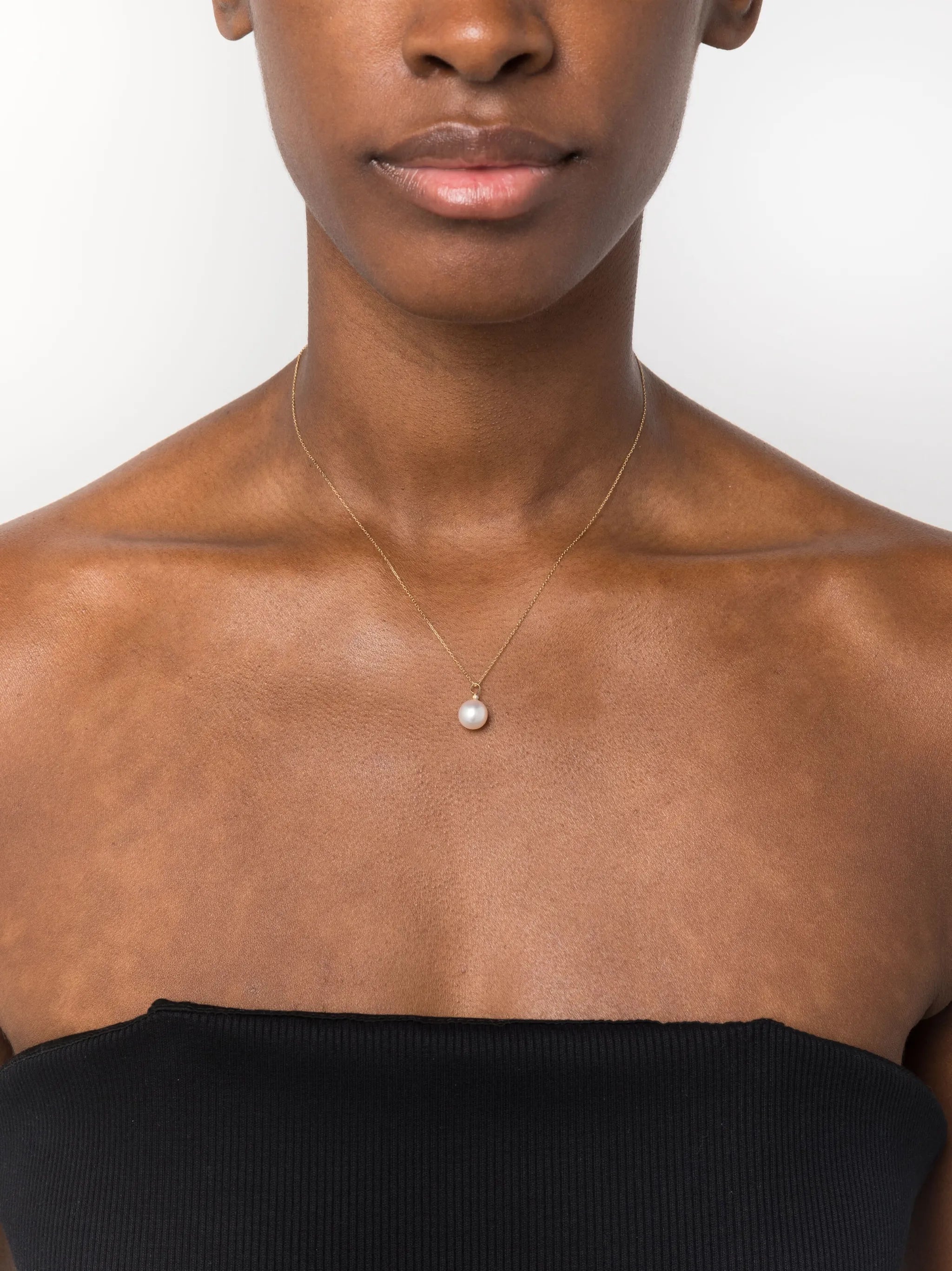 14kt yellow gold Dot pearl and diamond necklace