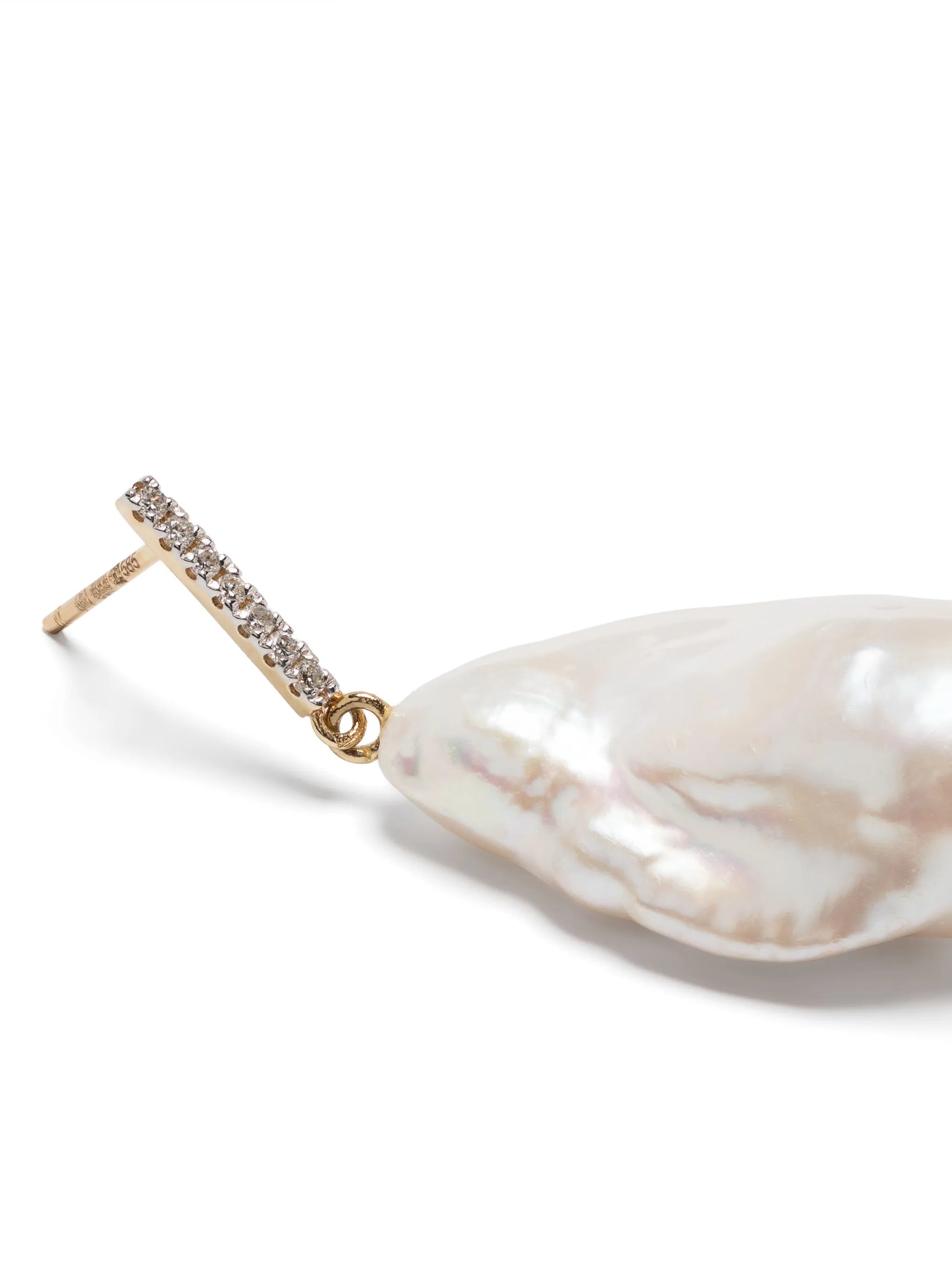 14kt yellow gold diamond bar baroque pearl earrings