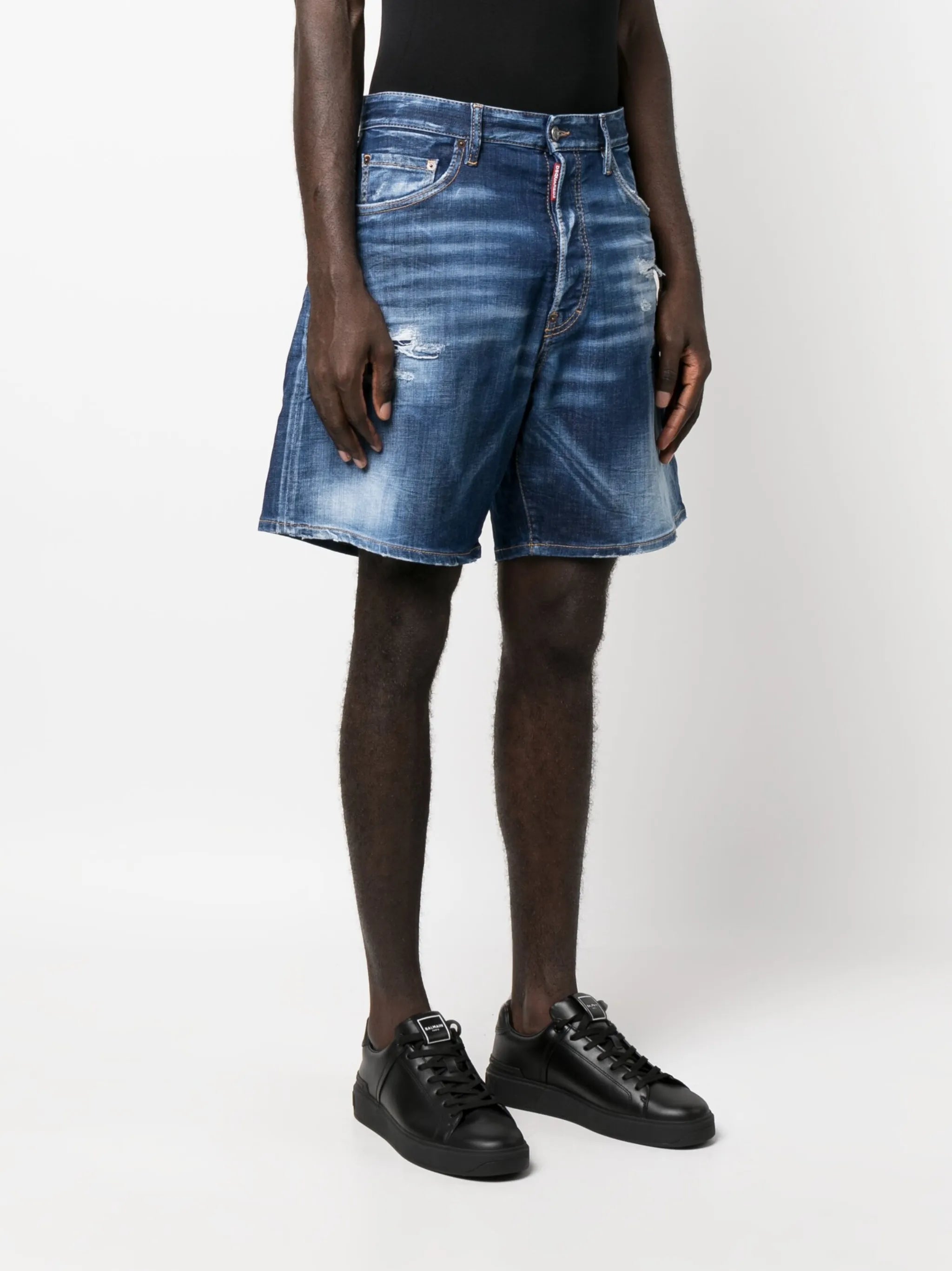 wide-leg denim shorts