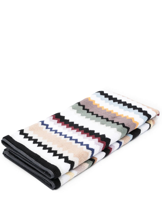 zigzag-pattern cotton bath mat