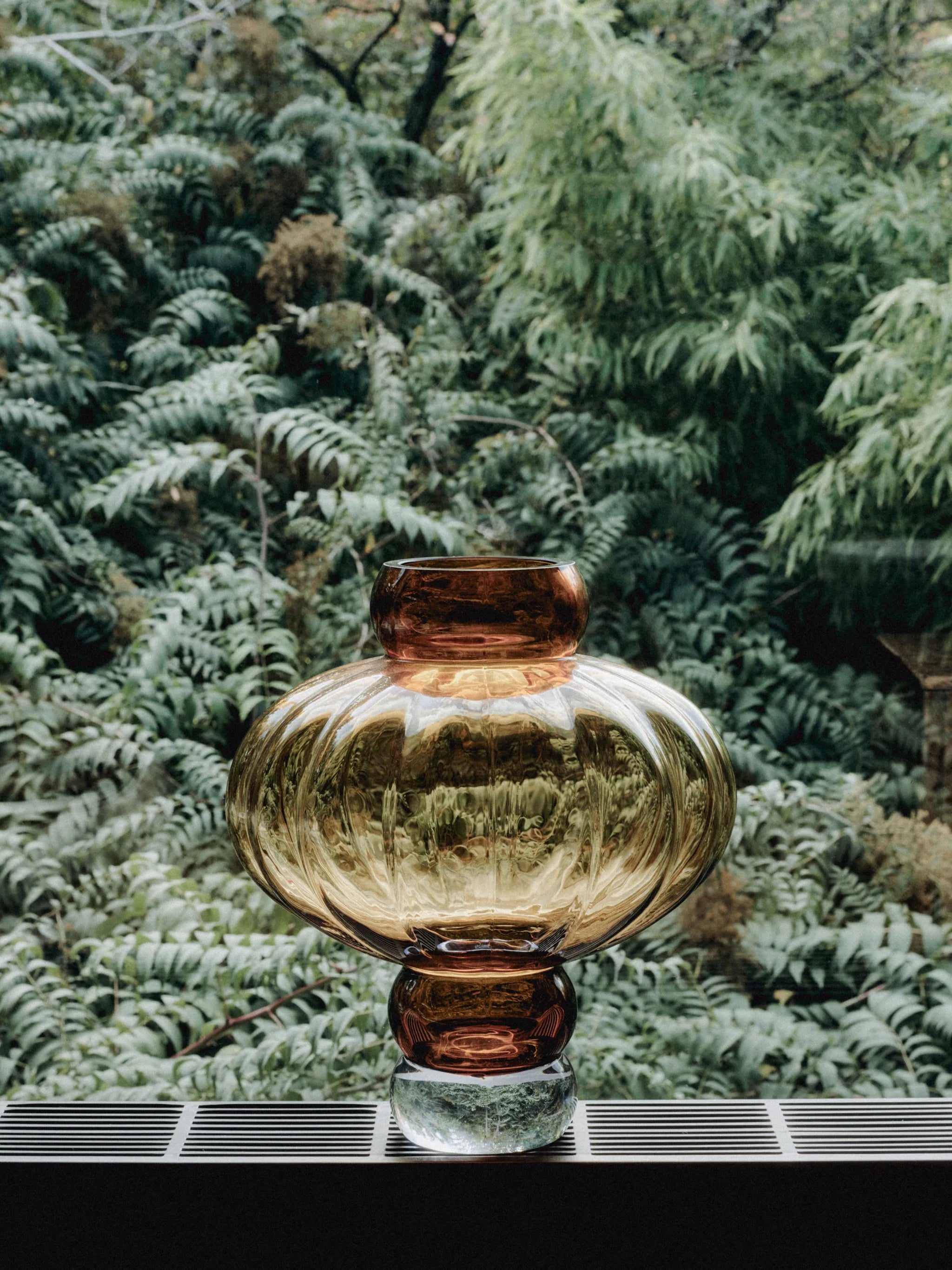 Balloon glass vase (20cm)