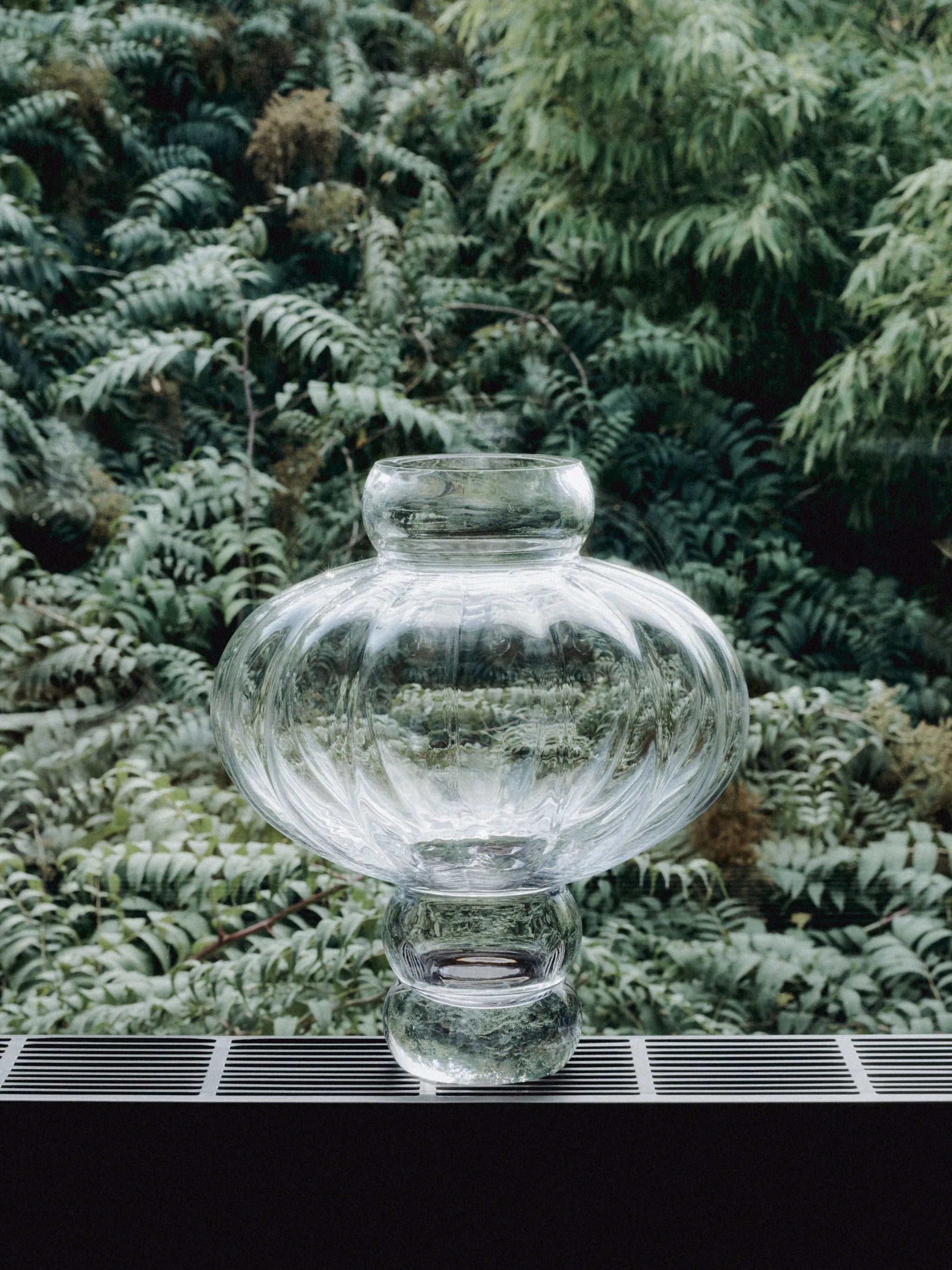 Balloon 02 glass vase