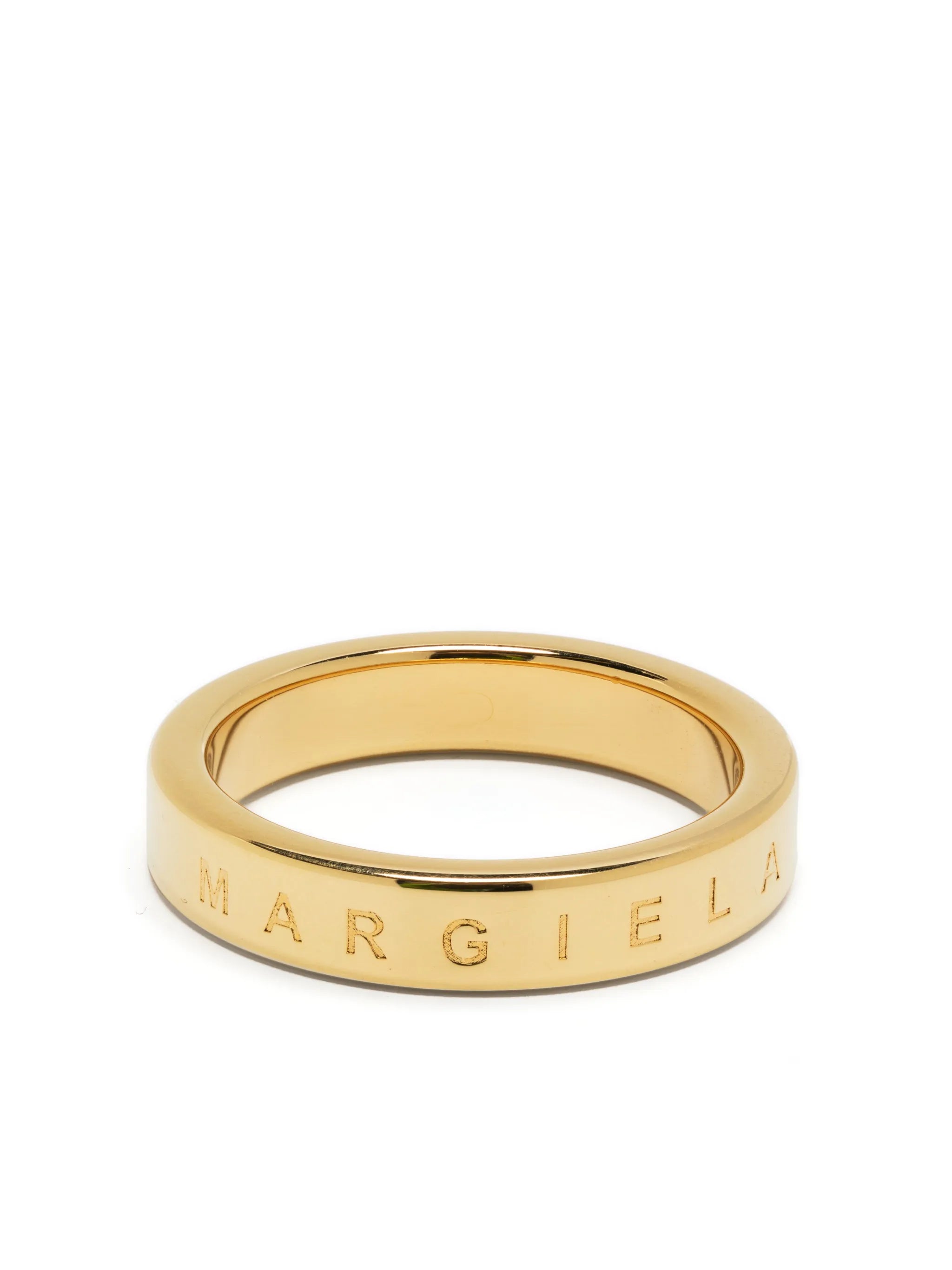 Minimal engraved ring