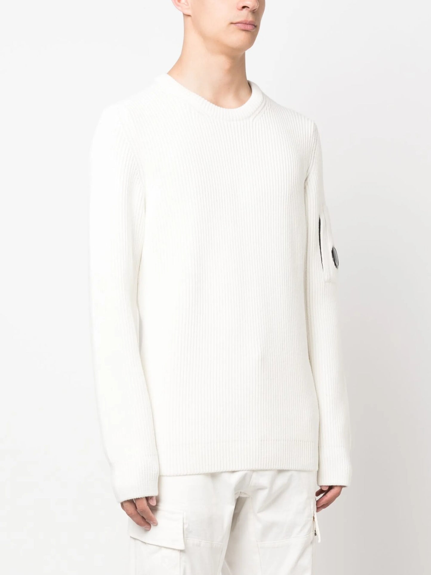 Lens-detail ribbed jumper