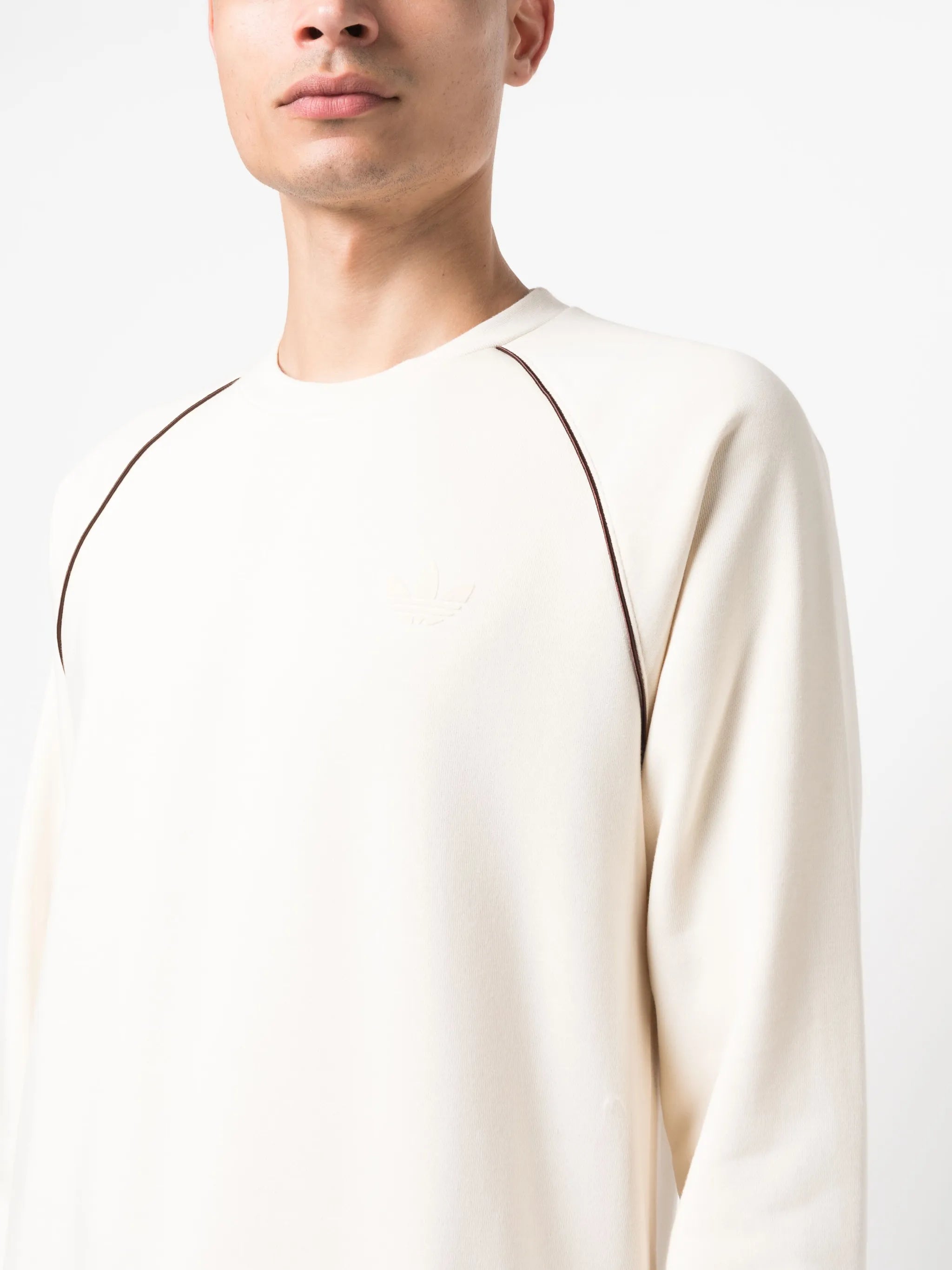 stripe-detail crew-neck sweatshirt