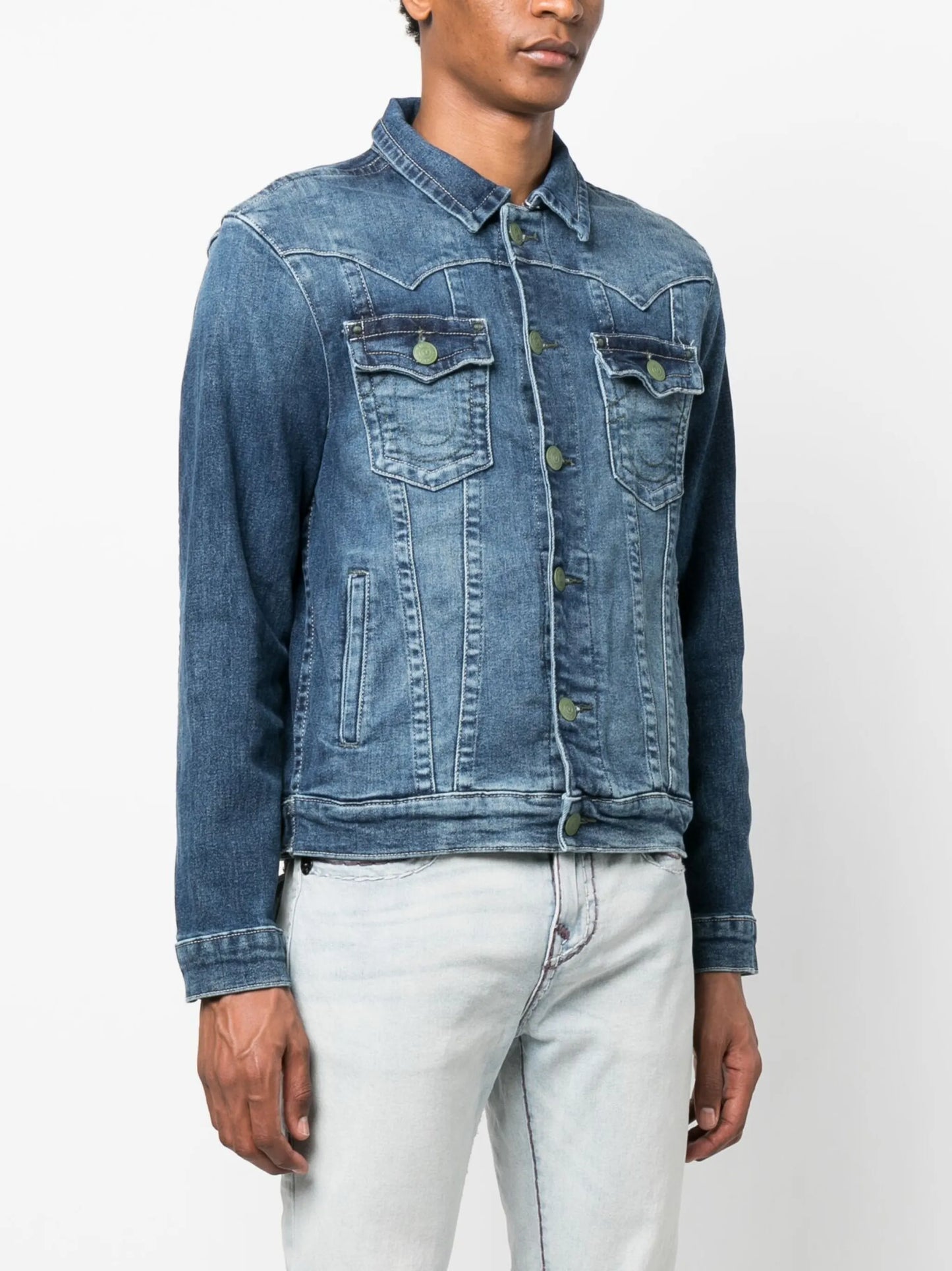 single-breasted denim jacket