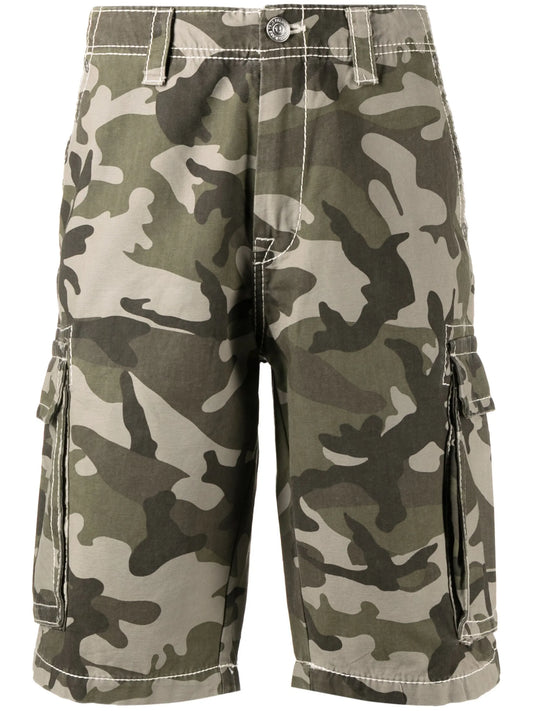 camouflage-print cargo shorts
