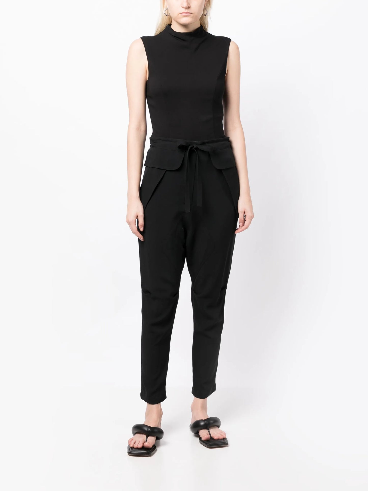 zip-detail tapered trousers