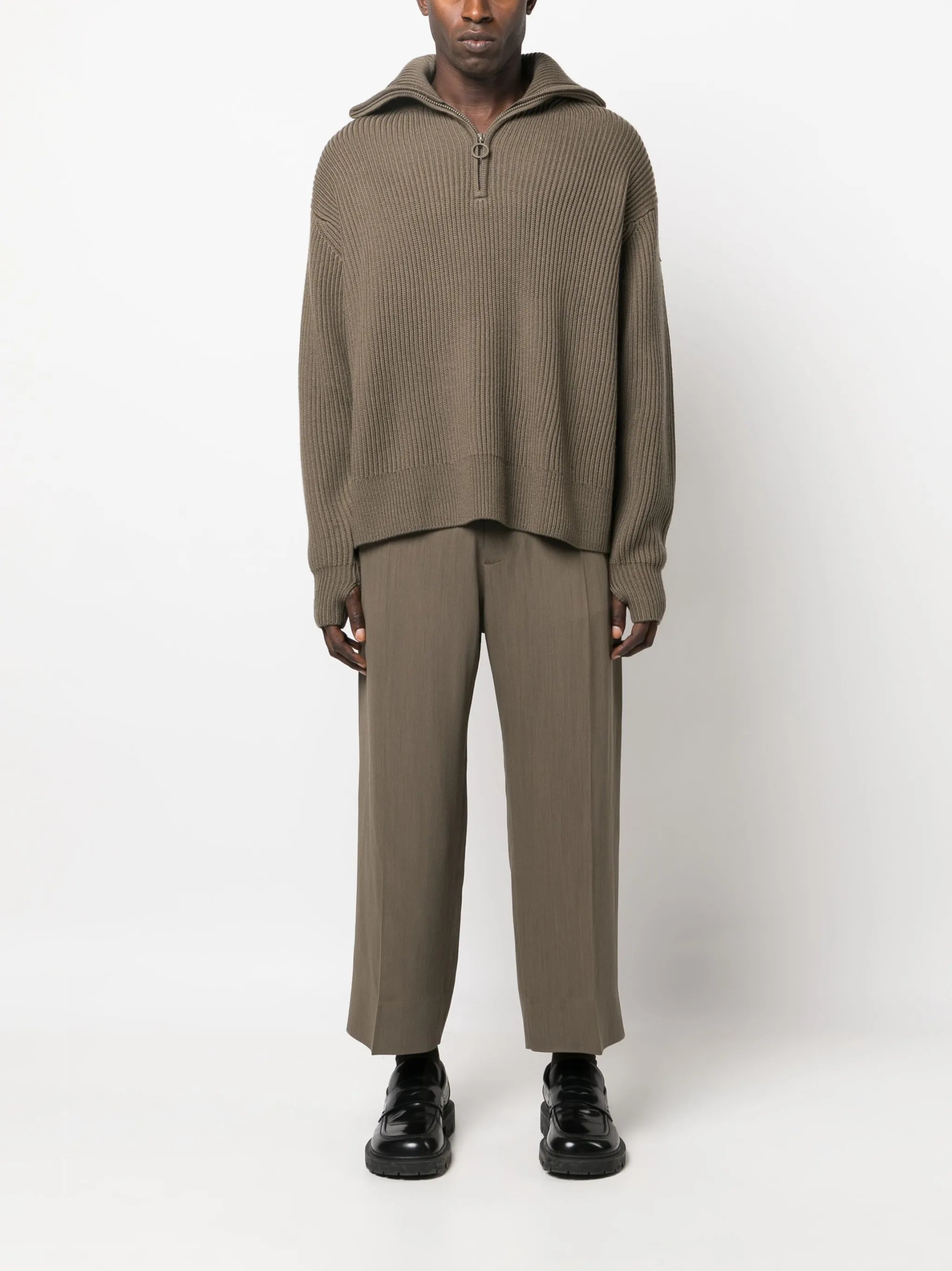 pleat-detailing cropped trousers