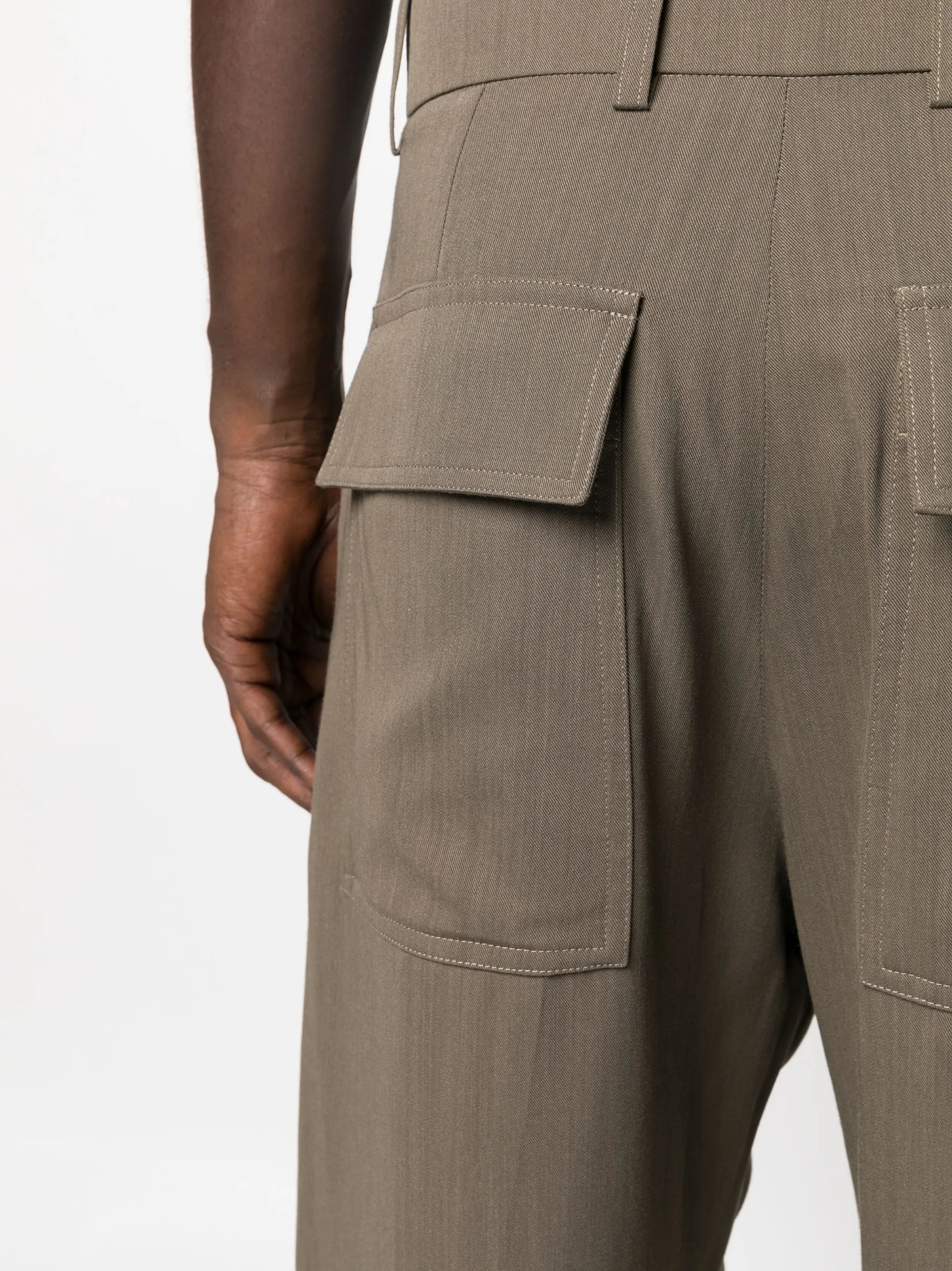 pleat-detailing cropped trousers