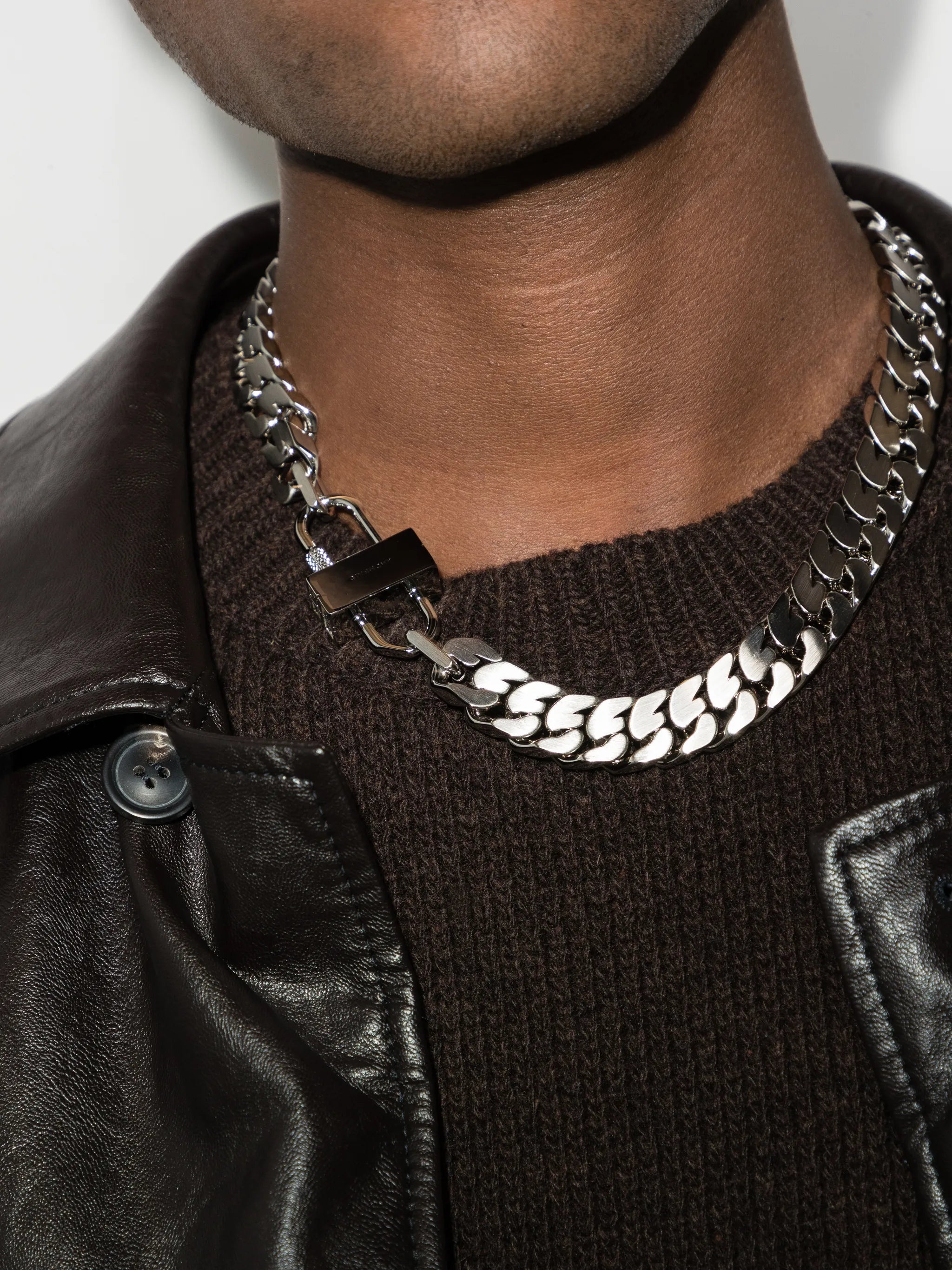 G Chain necklace