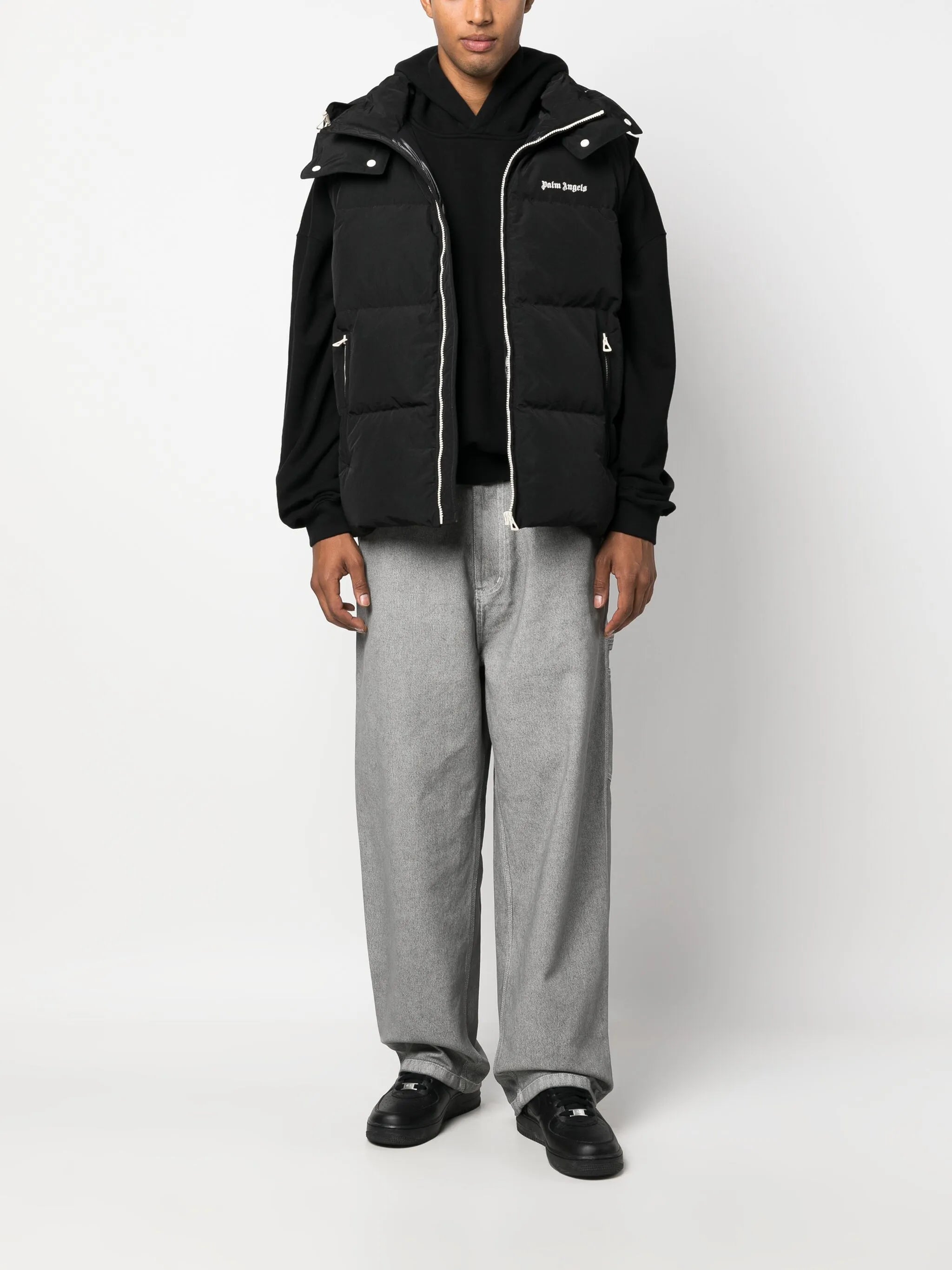 logo-embroidered puffer gilet