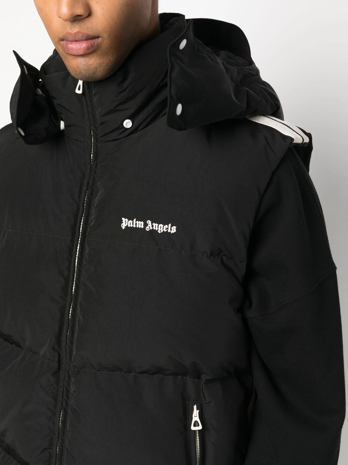 logo-embroidered puffer gilet