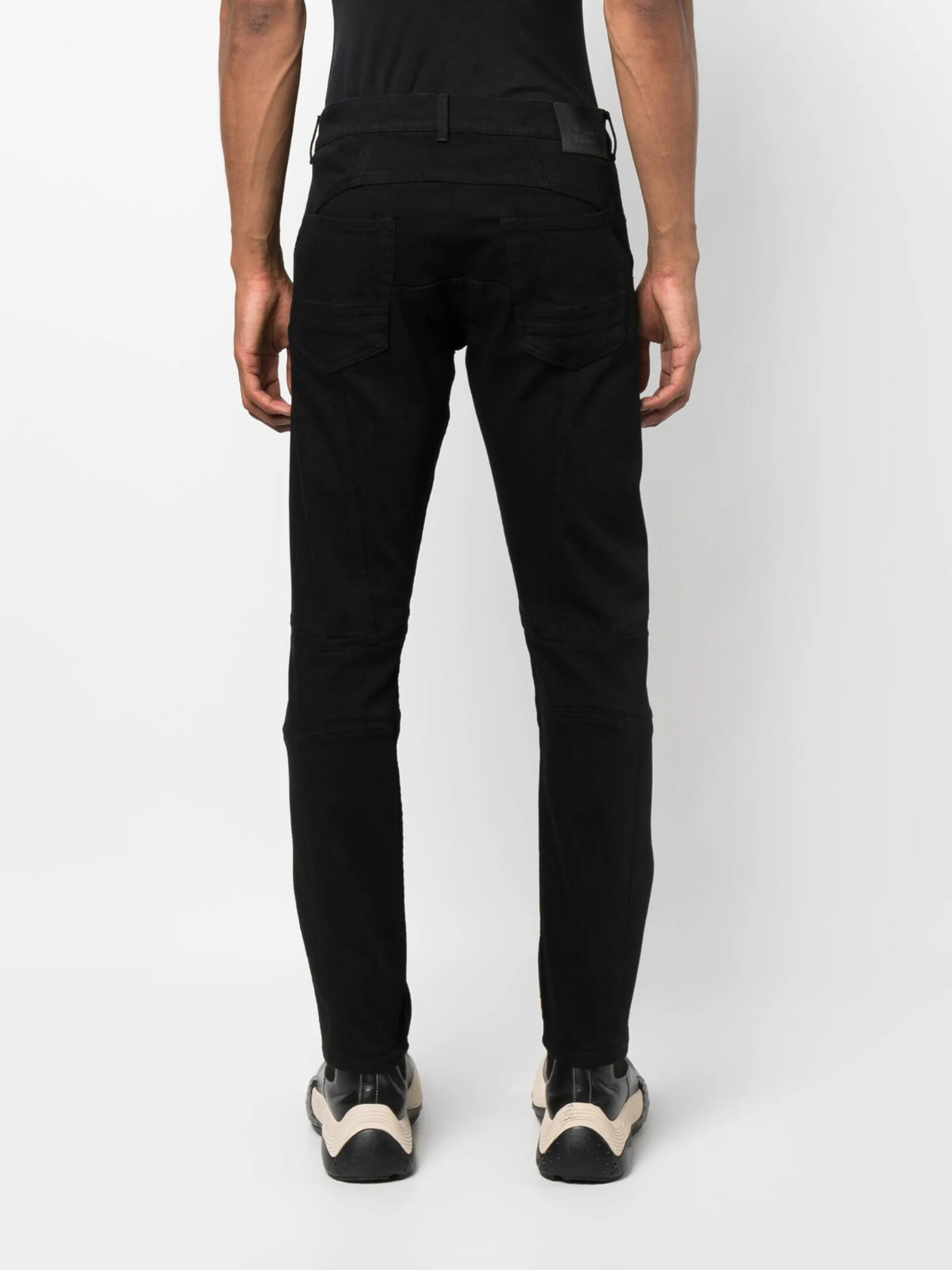 mid-rise skinny jeans