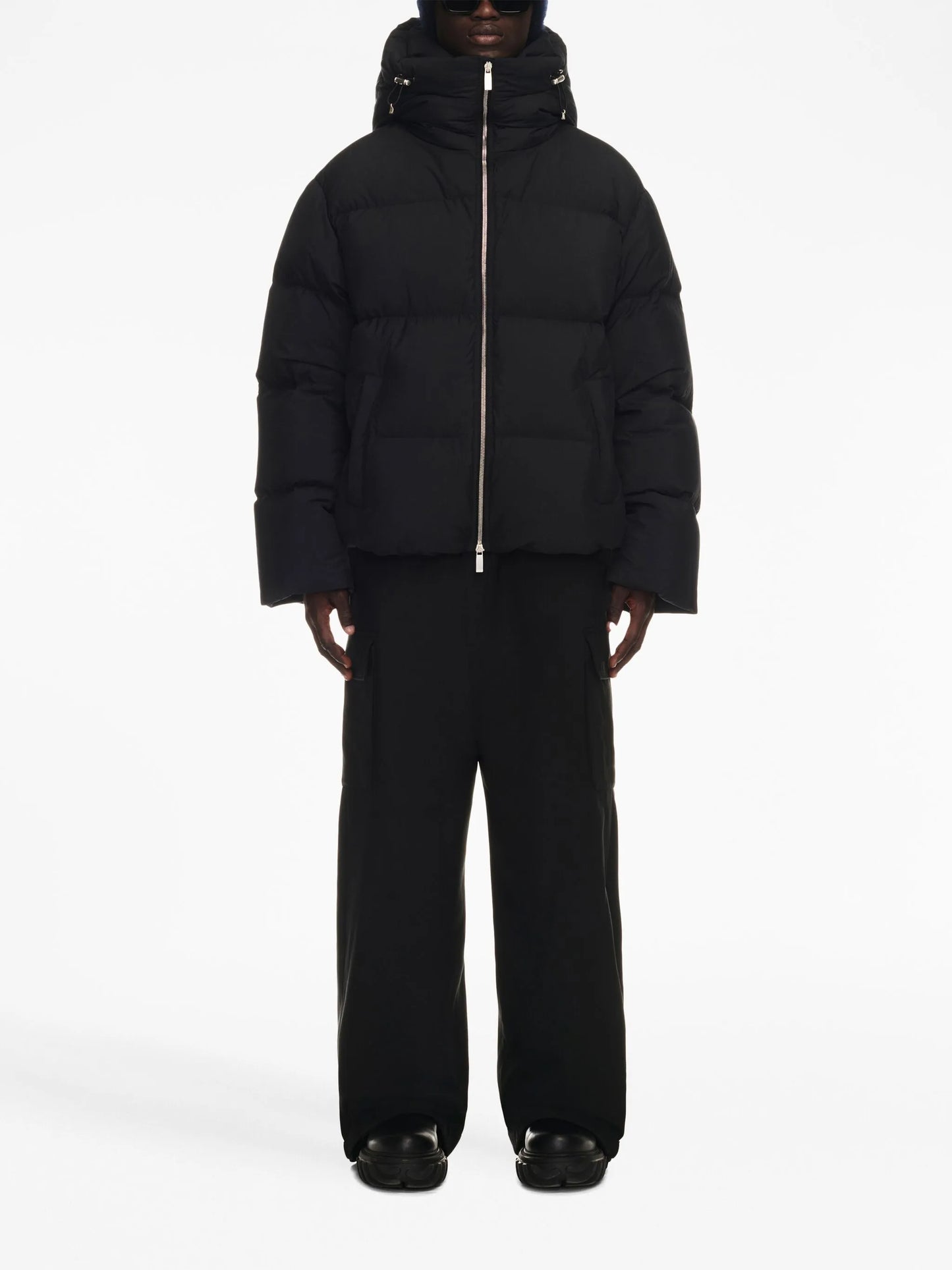 zip-fastening padded jacket