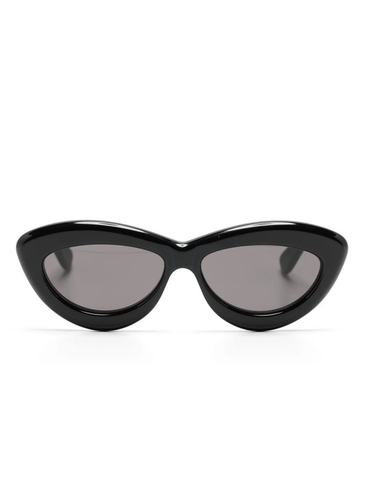 logo-plaque tinted sunglasses