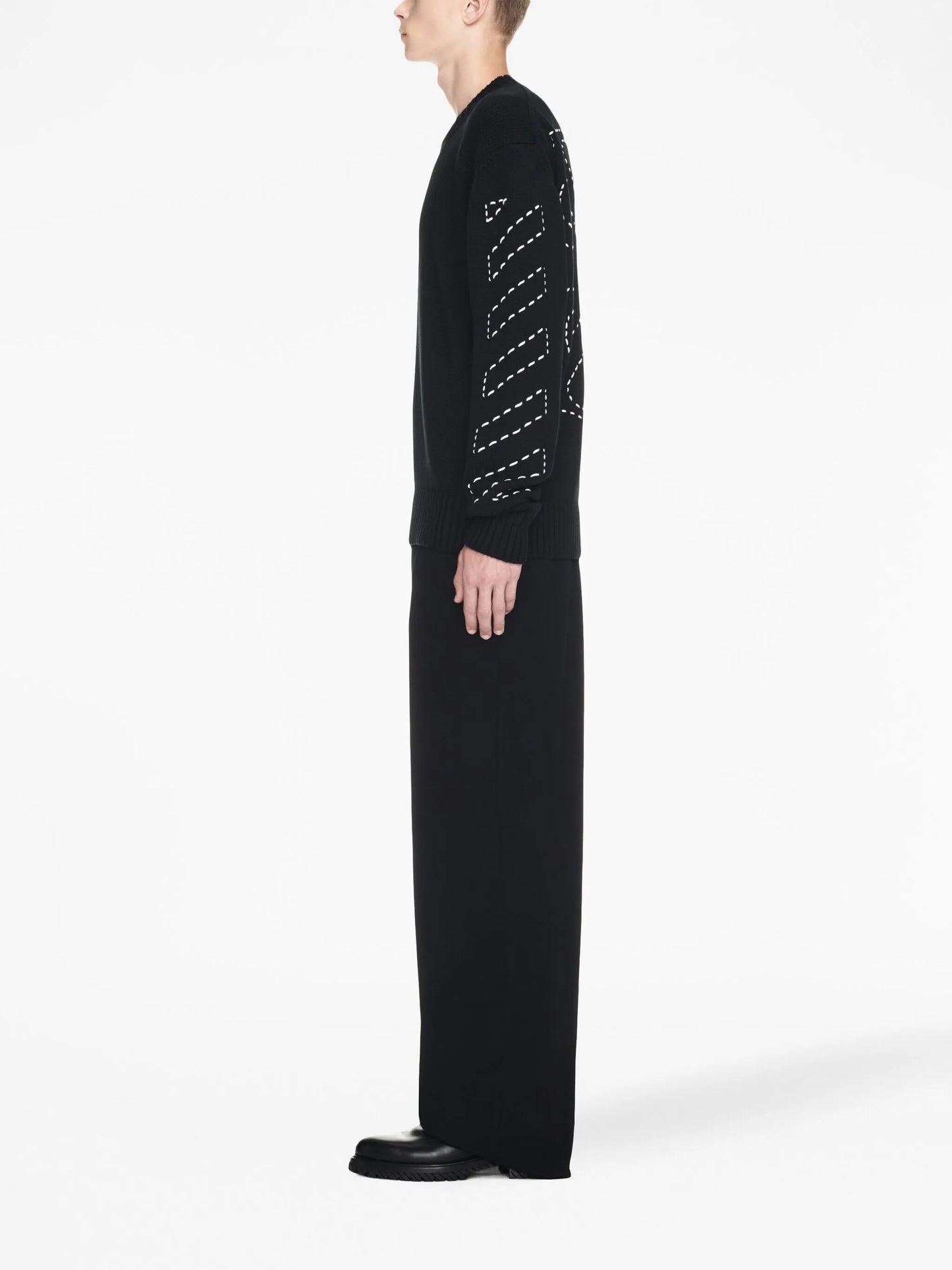Arrows-embroidery crew-neck jumper