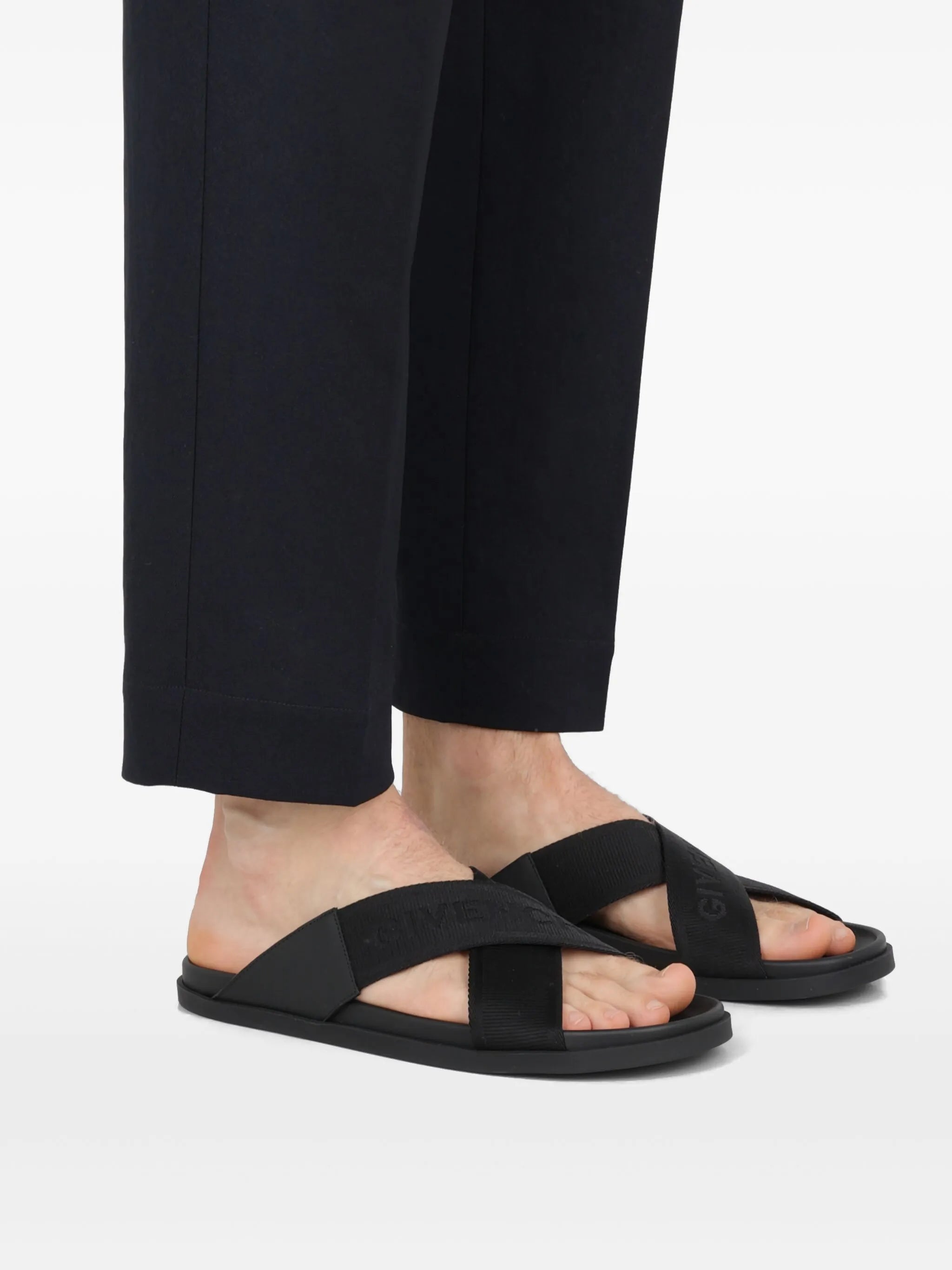 crossover-strap flat slides