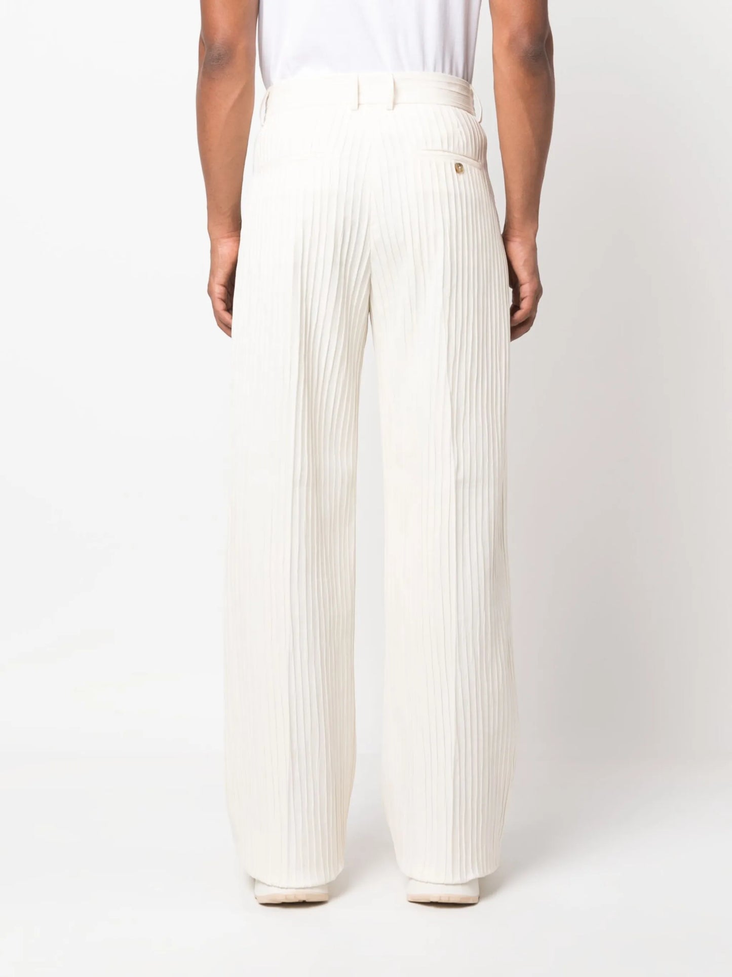pleated straight-leg trousers