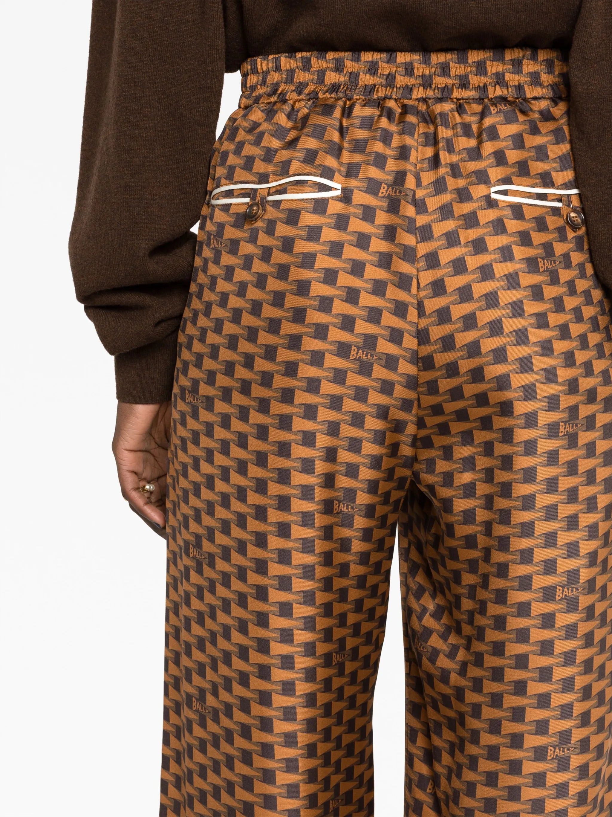 Pennant-print wide-leg trousers
