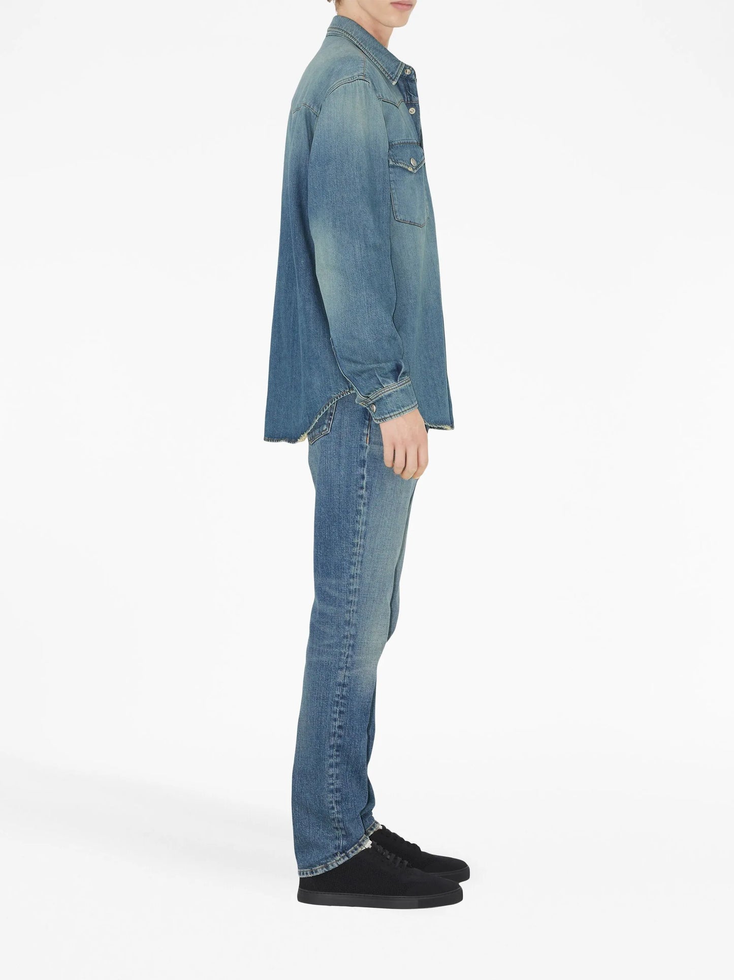 Japanese mid-rise slim-fit jeans