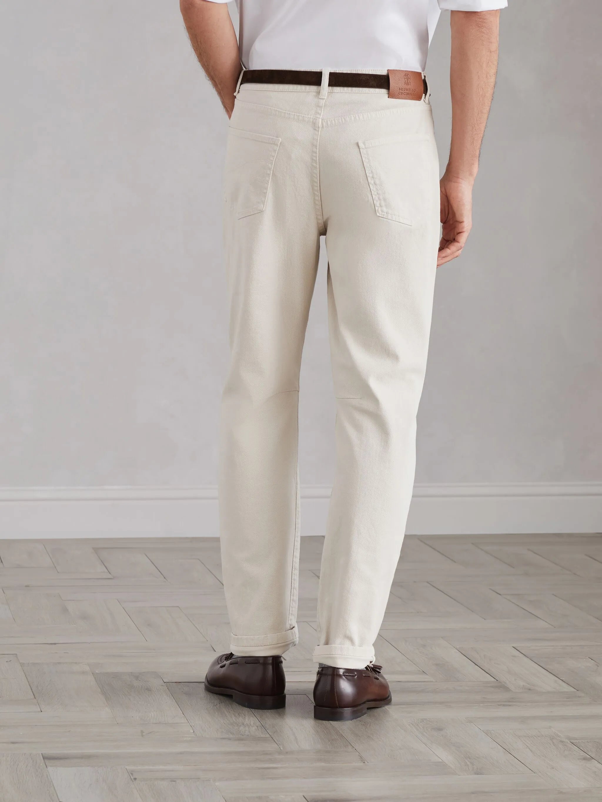 mid-rise straight-leg jeans