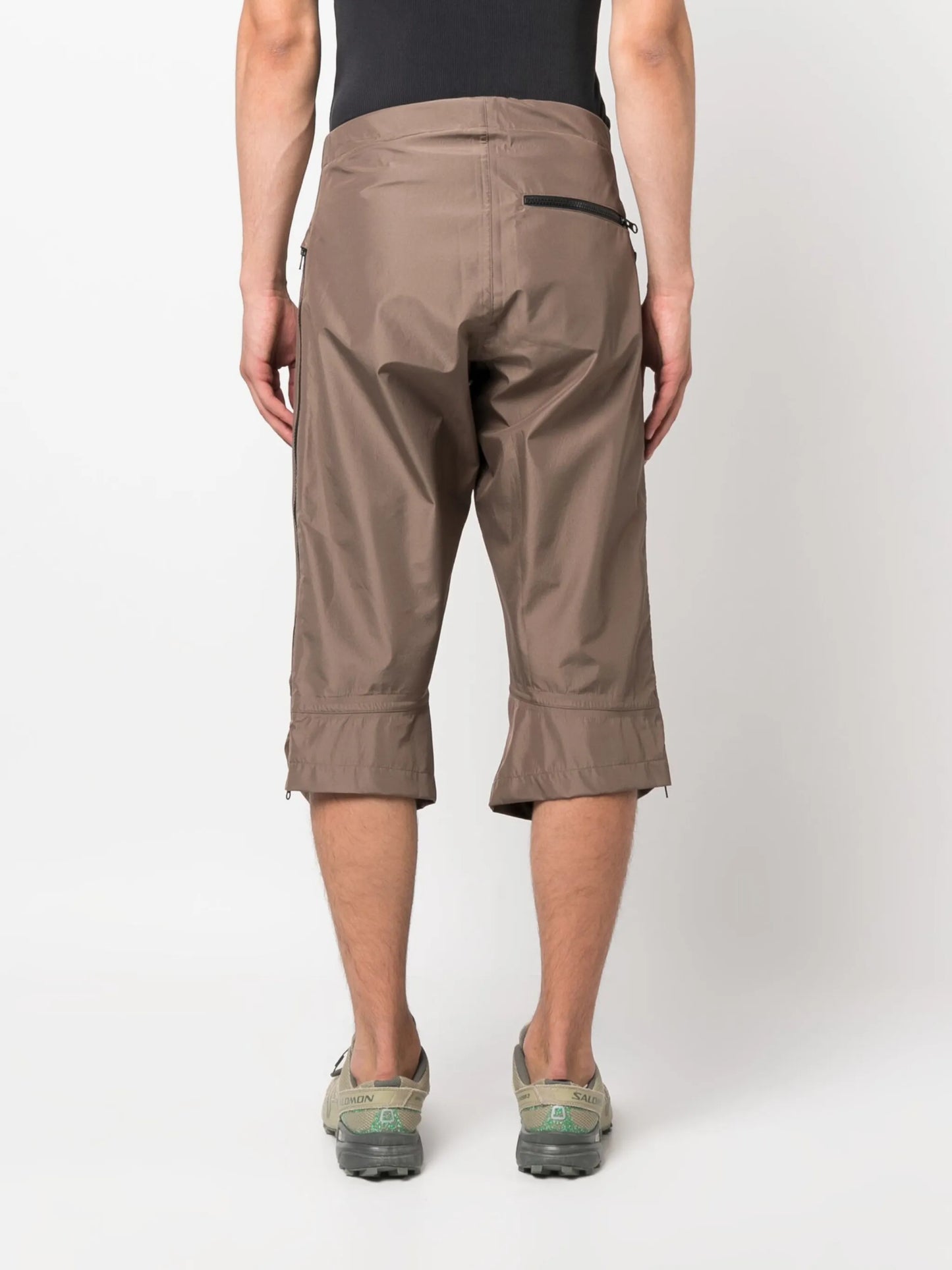 buckle-fastening satin cropped trousers
