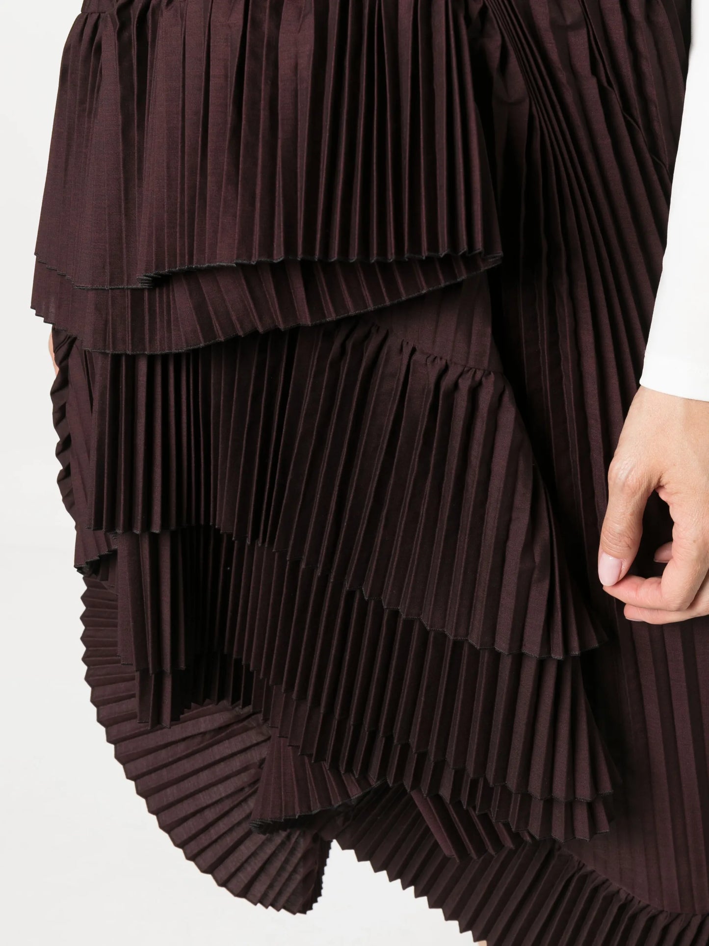 high-waist tiered pleated skirt