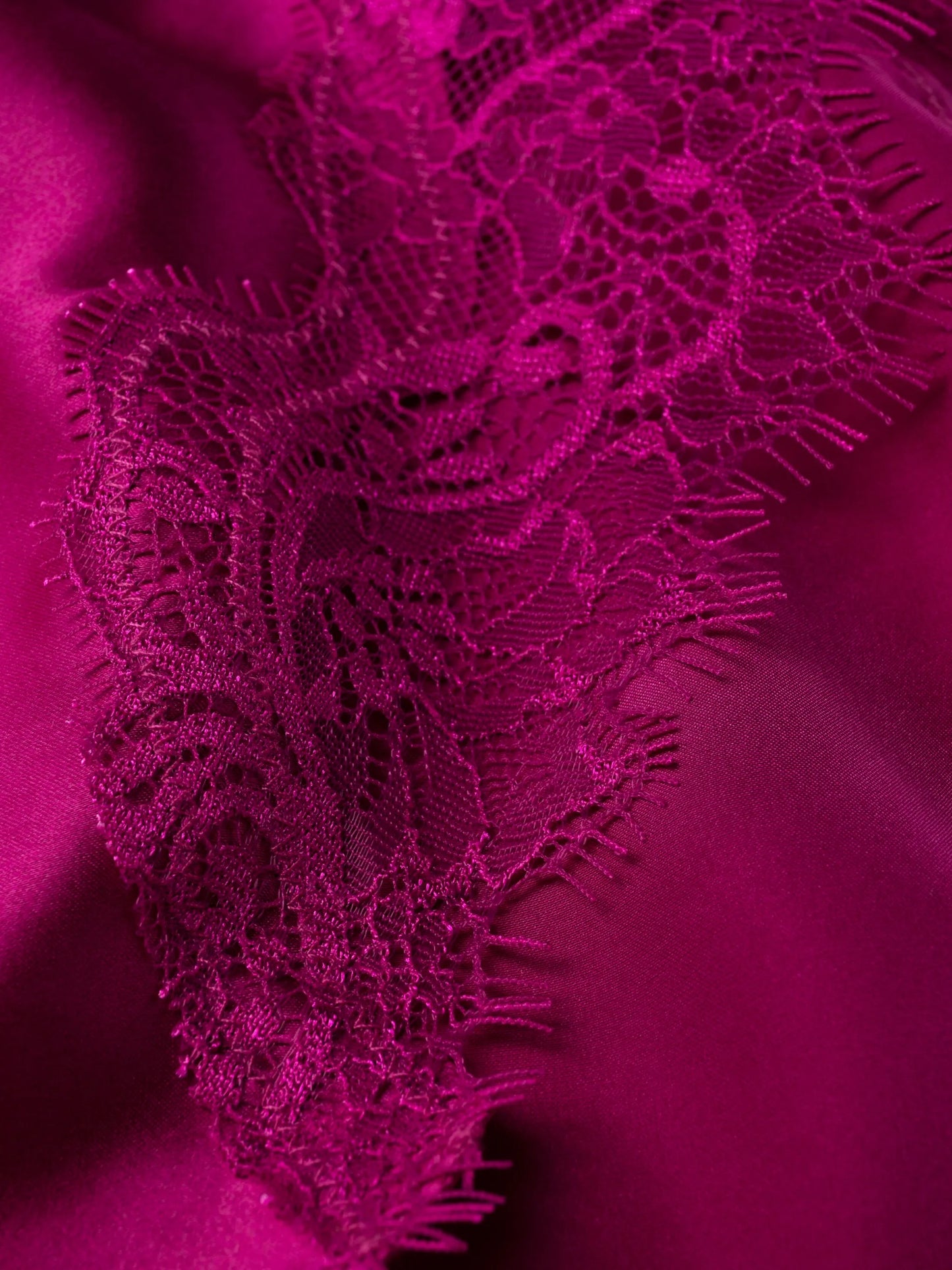 Scarlett lace-trimmed silk knickers
